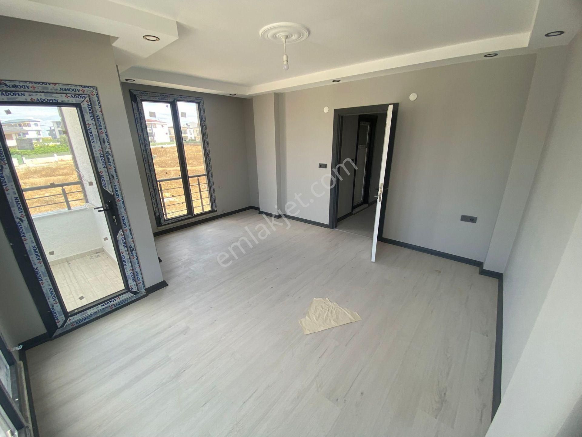 Kanat Emlak'tan Marmara Ereğlisi Dereağzı Mahallesinde 3+1 Satılık Villa - Görsel 6