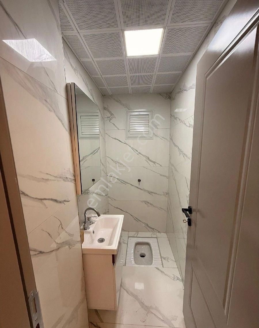 Habibler'de Satılık 3+1ara Katta Site İçi - Görsel 25