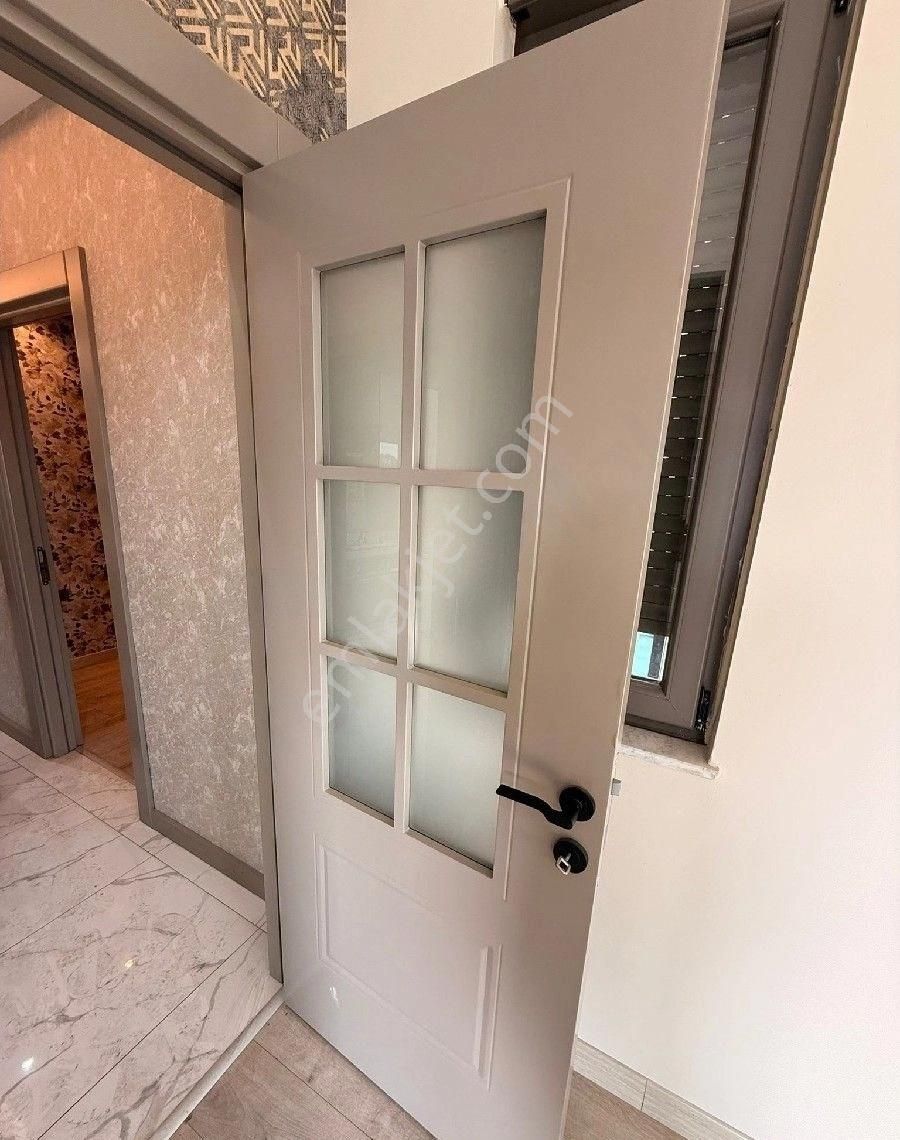 Habibler'de Satılık 3+1ara Katta Site İçi - Görsel 5