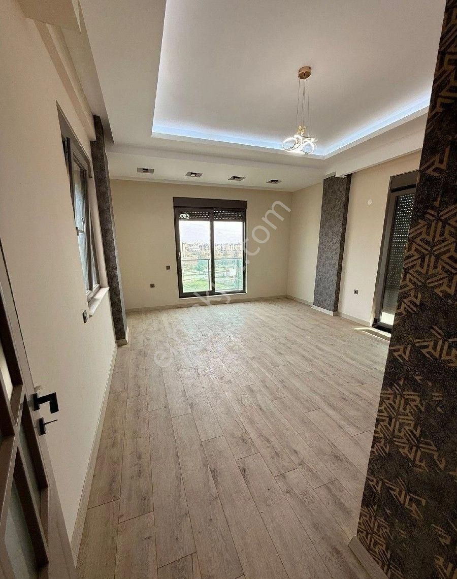 Habibler'de Satılık 3+1ara Katta Site İçi - Görsel 10