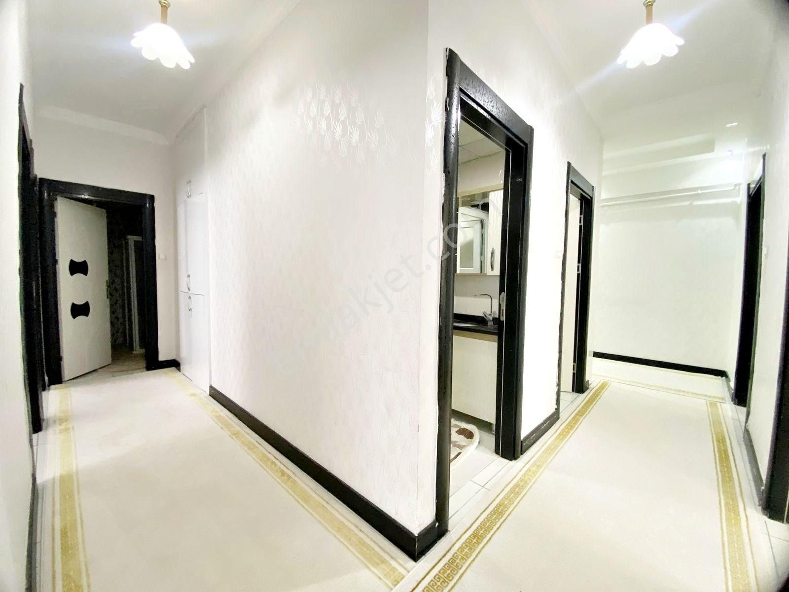 Fıstıklık Park Yakını Geniş Oturum Geniş Balkonlu Ultralüx 3+1 - Görsel 24