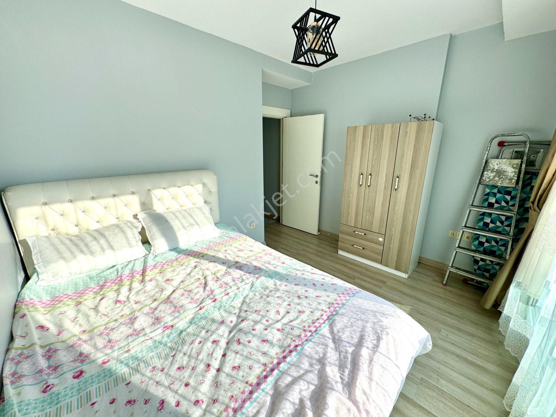 Yenişehir Üniversite Caddesinde Eşyalı Kiralık 1+1 Daire - Görsel 12