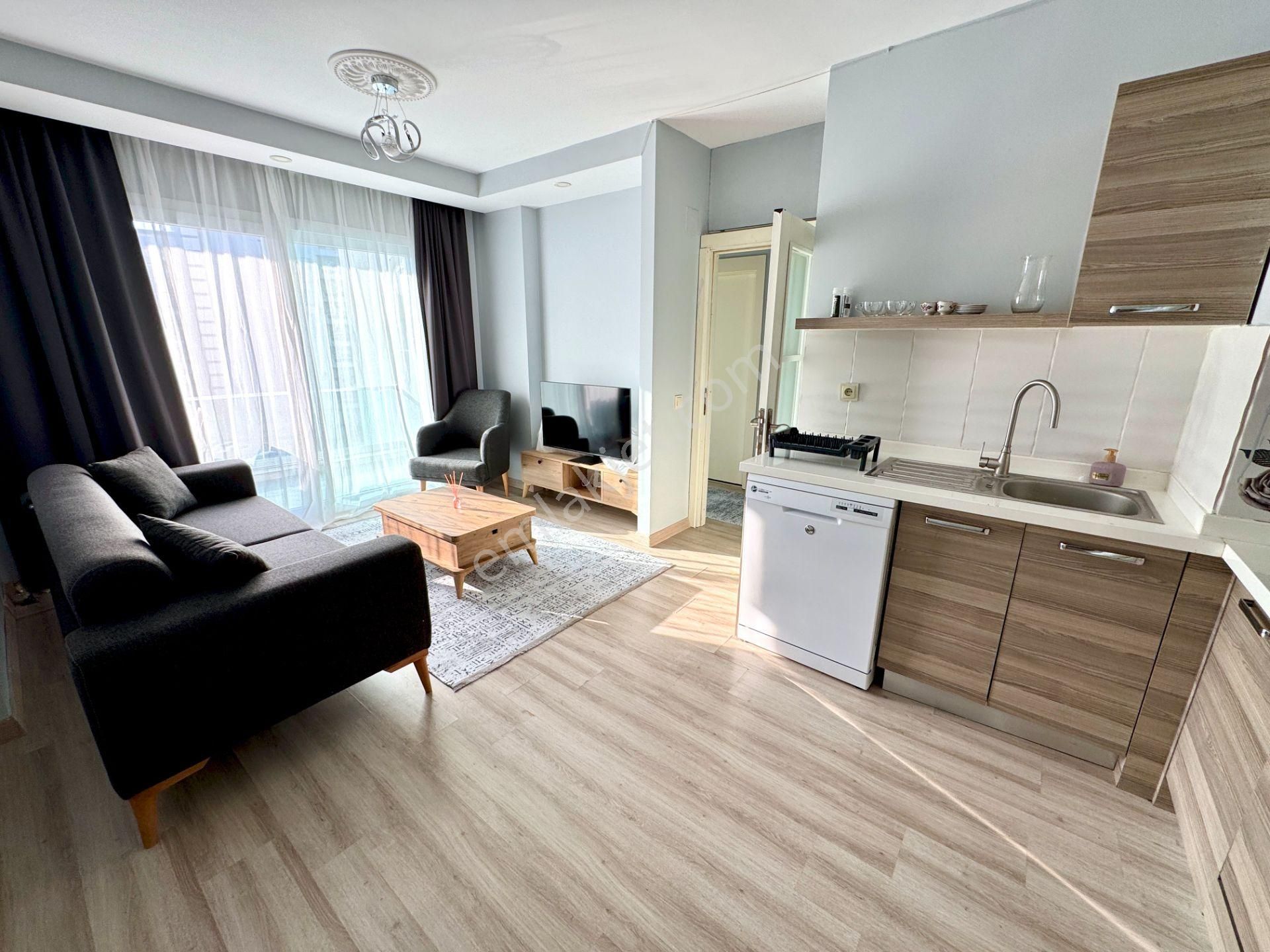 Yenişehir Üniversite Caddesinde Eşyalı Kiralık 1+1 Daire - Görsel 2