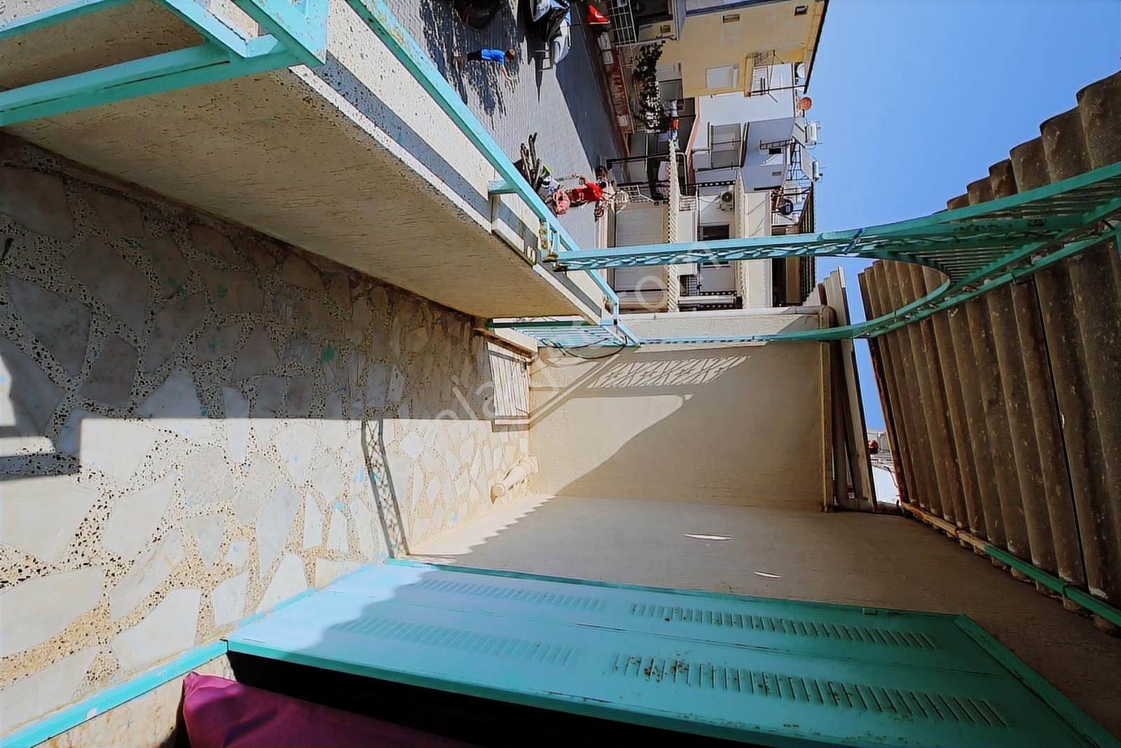 Çamlık Mahallesi'nde Aytepe Sitesinde Satılık 3+1 Triples - Görsel 5