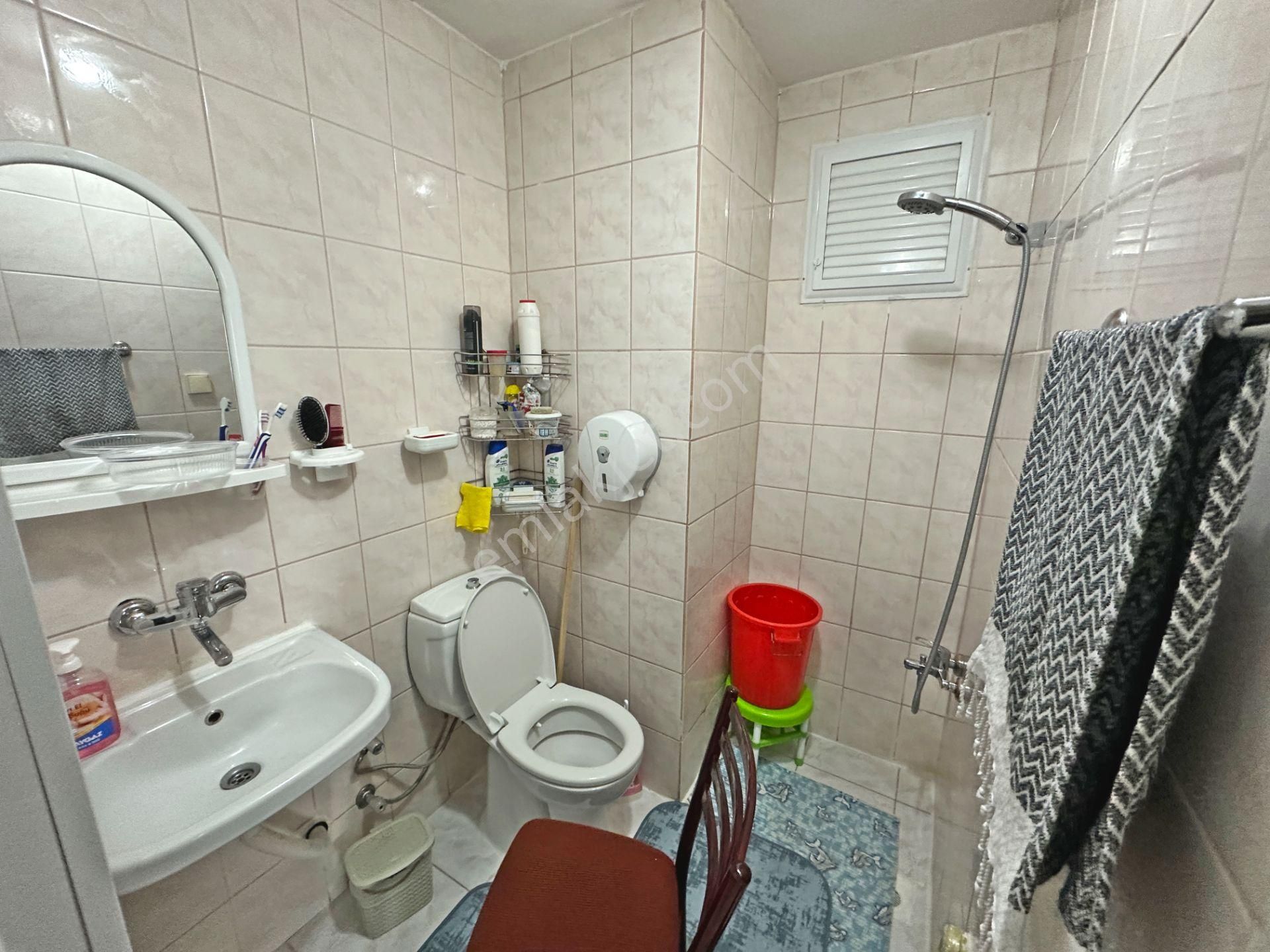 Hocalı Cadde Yakınında Ara Katta Çift Balkonlu 3+1 Satılık Daire - Görsel 17