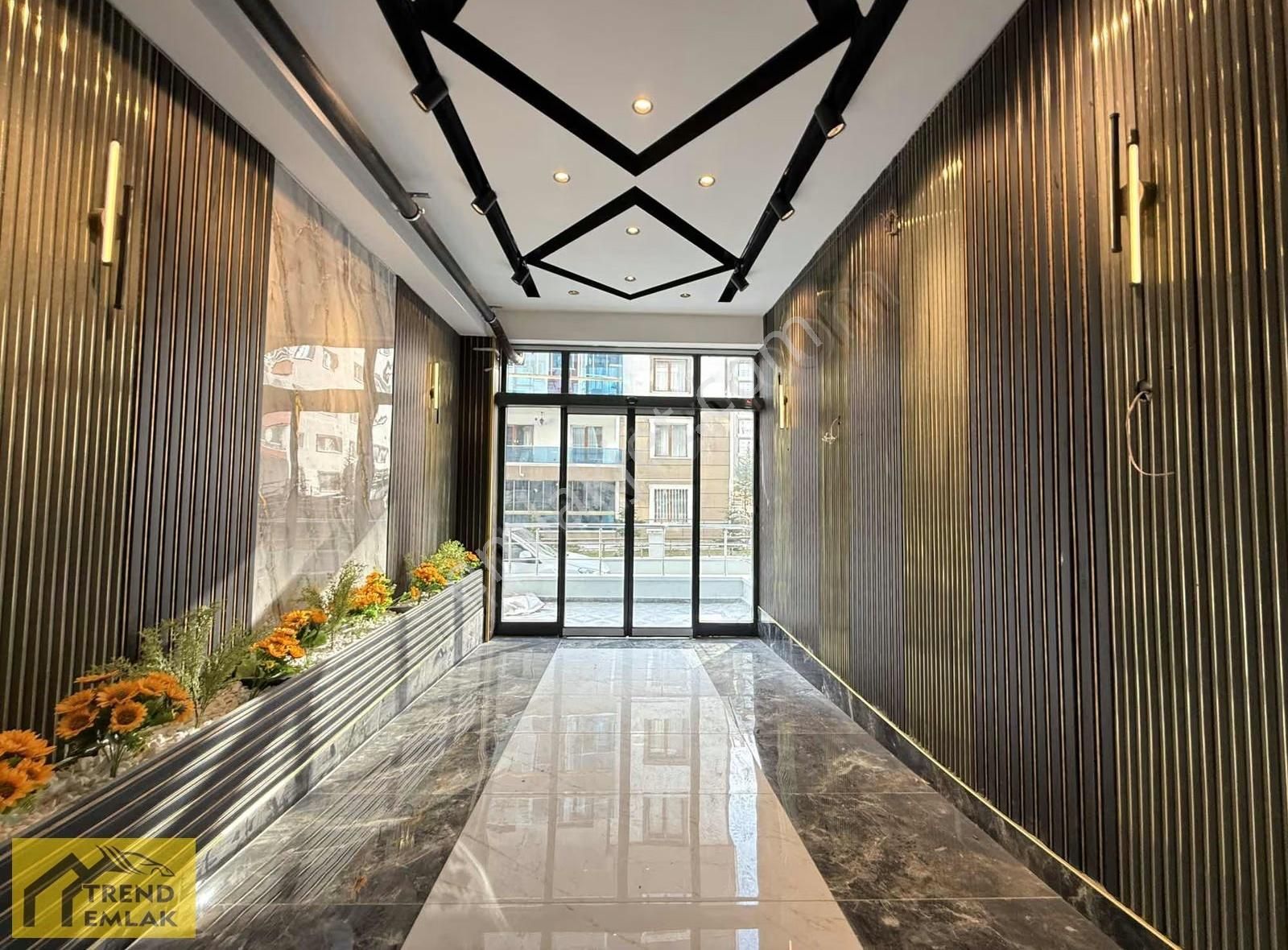 Trend'de Adagross Market Yanı Lüx Yapı 2+1 Giriş Kat Güney Cephe - Görsel 4