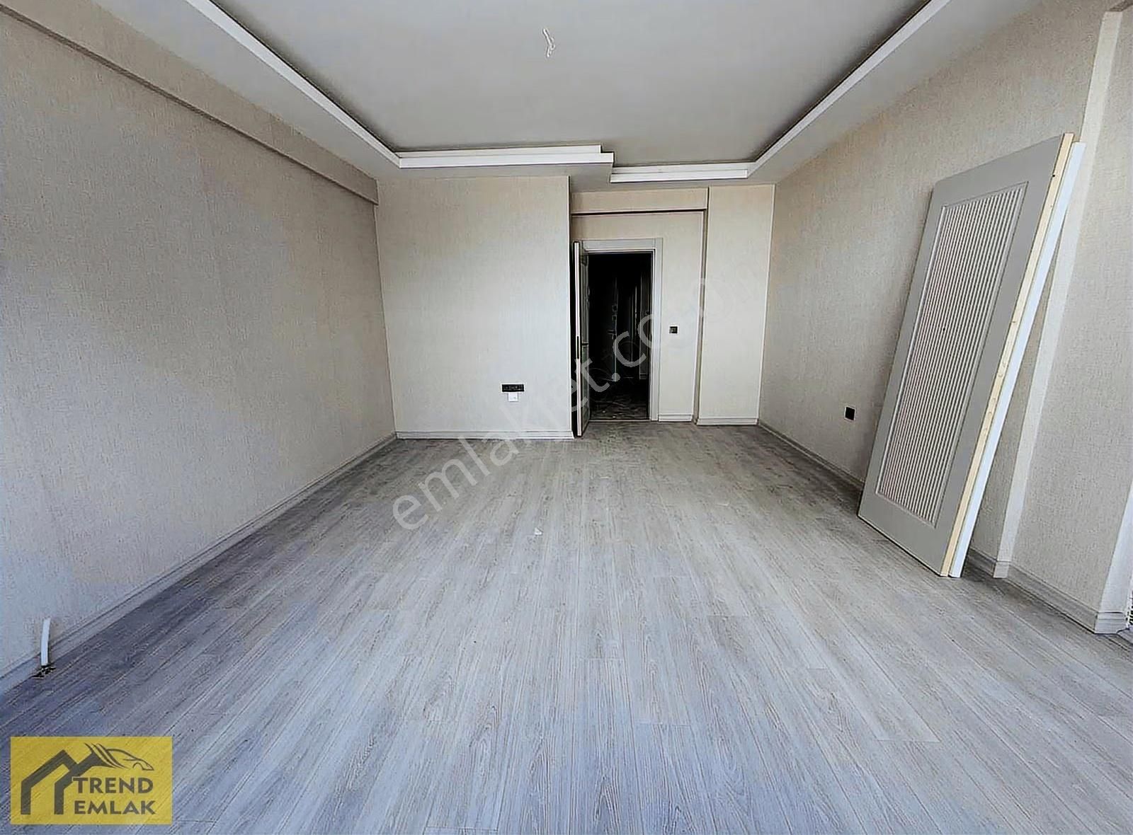 Trend'de Adagross Market Yanı Lüx Yapı 2+1 Giriş Kat Güney Cephe - Görsel 13