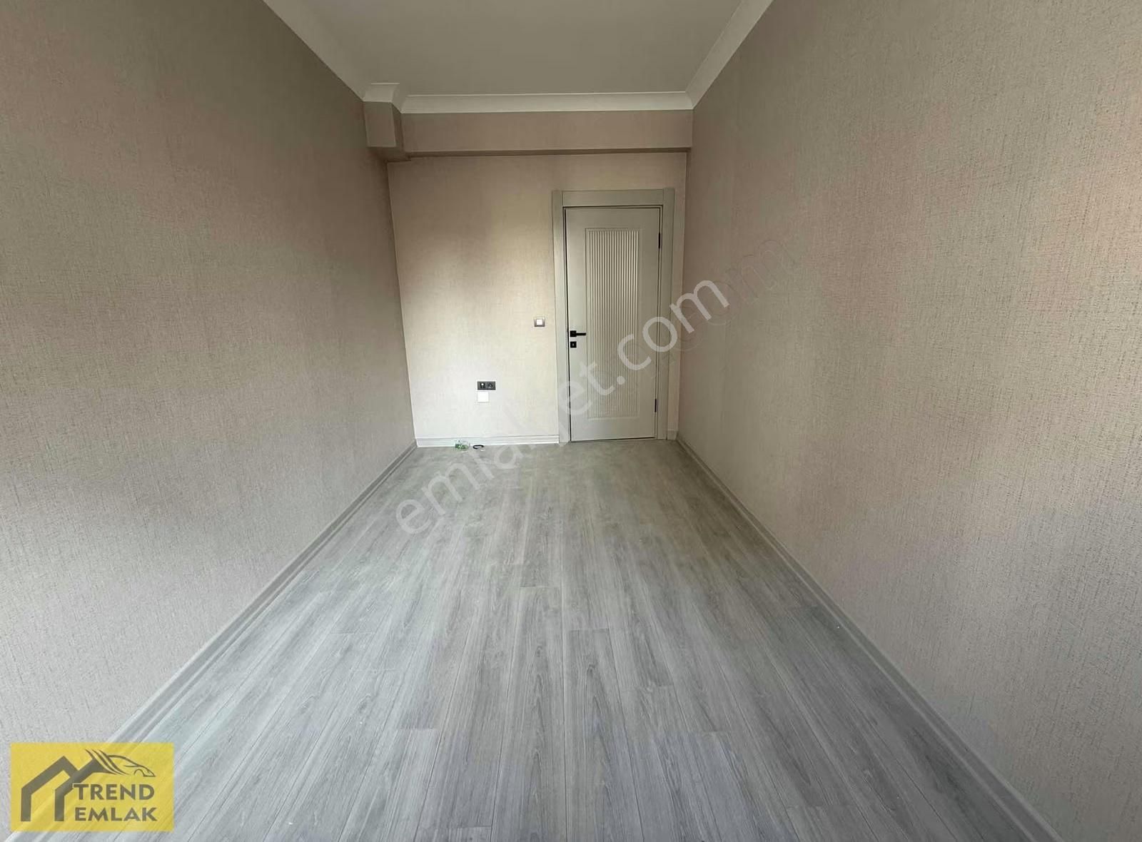 Trend'de Adagross Market Yanı Lüx Yapı 2+1 Giriş Kat Güney Cephe - Görsel 3