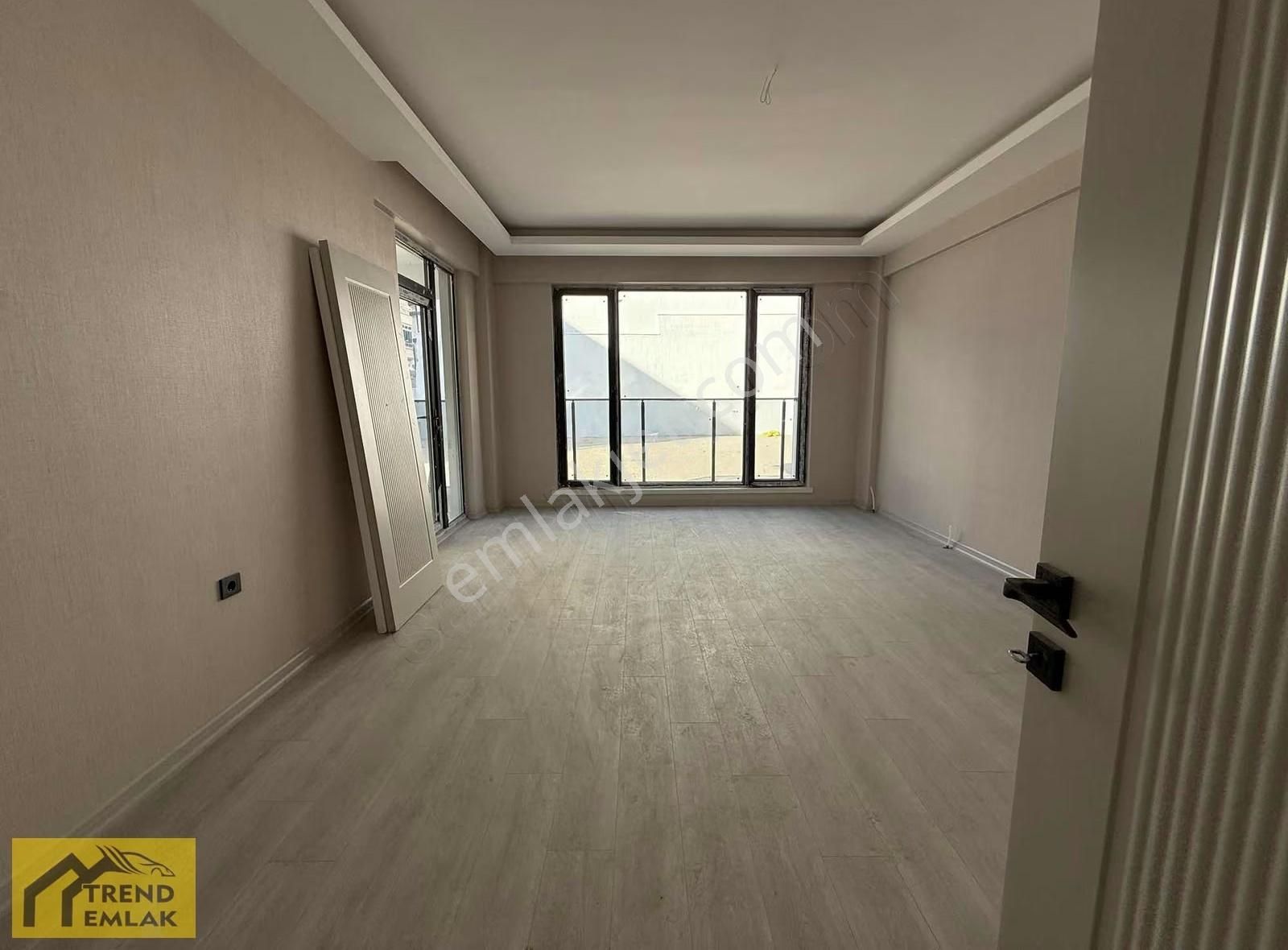 Trend'de Adagross Market Yanı Lüx Yapı 2+1 Giriş Kat Güney Cephe - Görsel 7