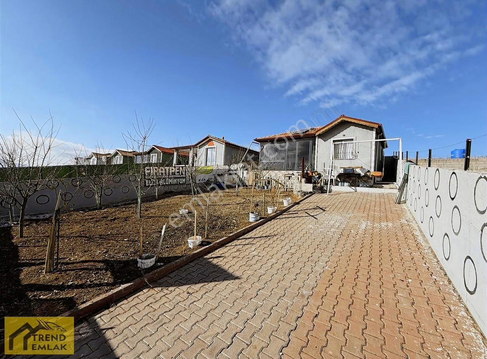 Trend'de 300 Metre Elektrik Su Aktif Duvarla Çevrili Merkeze 4km - Görsel 19