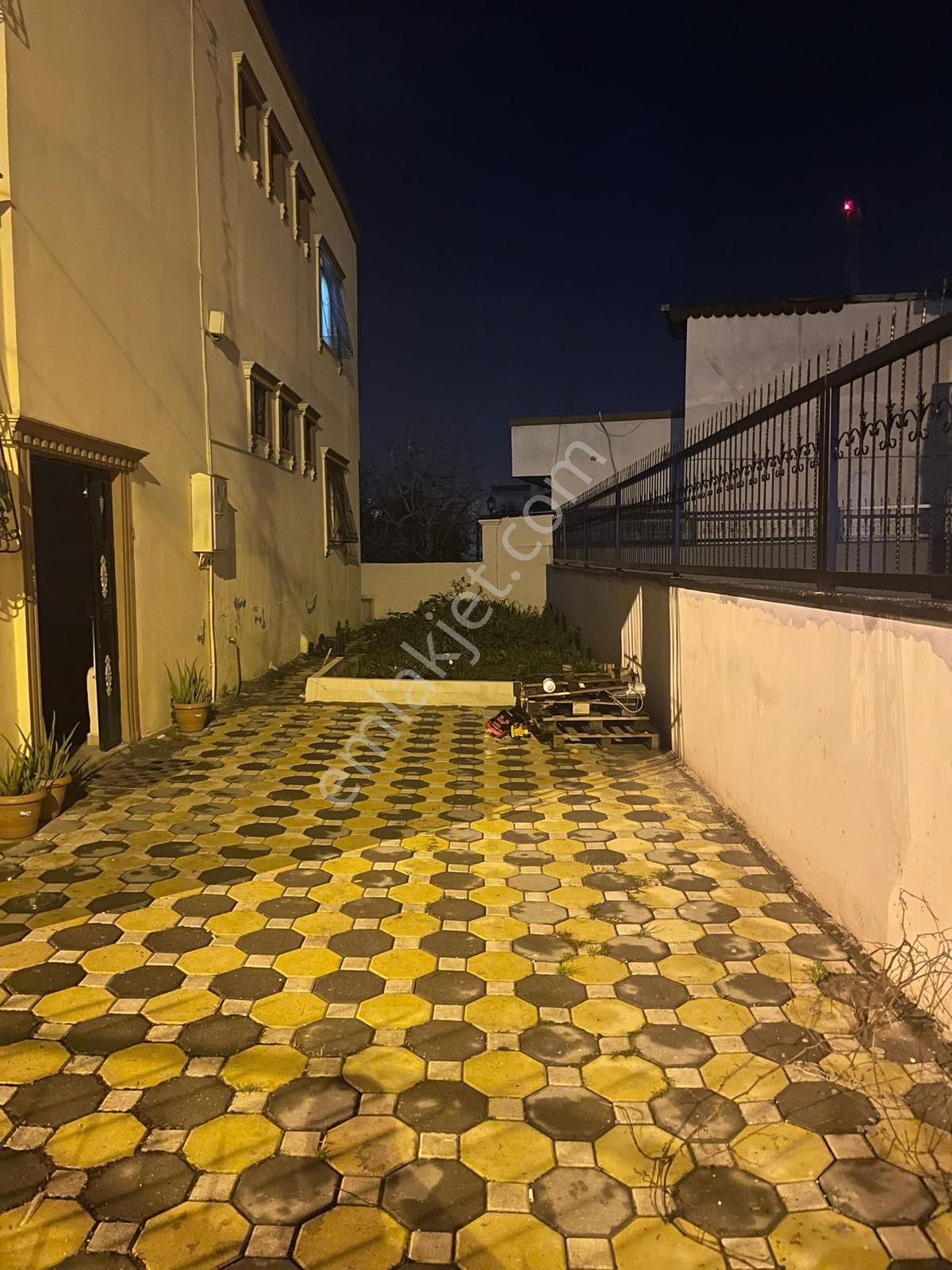 Yeni Akkapı Mah.313 M2 Arsa İçerisinde 2 Katlı Satılık Müstakil Ev. - Görsel 13