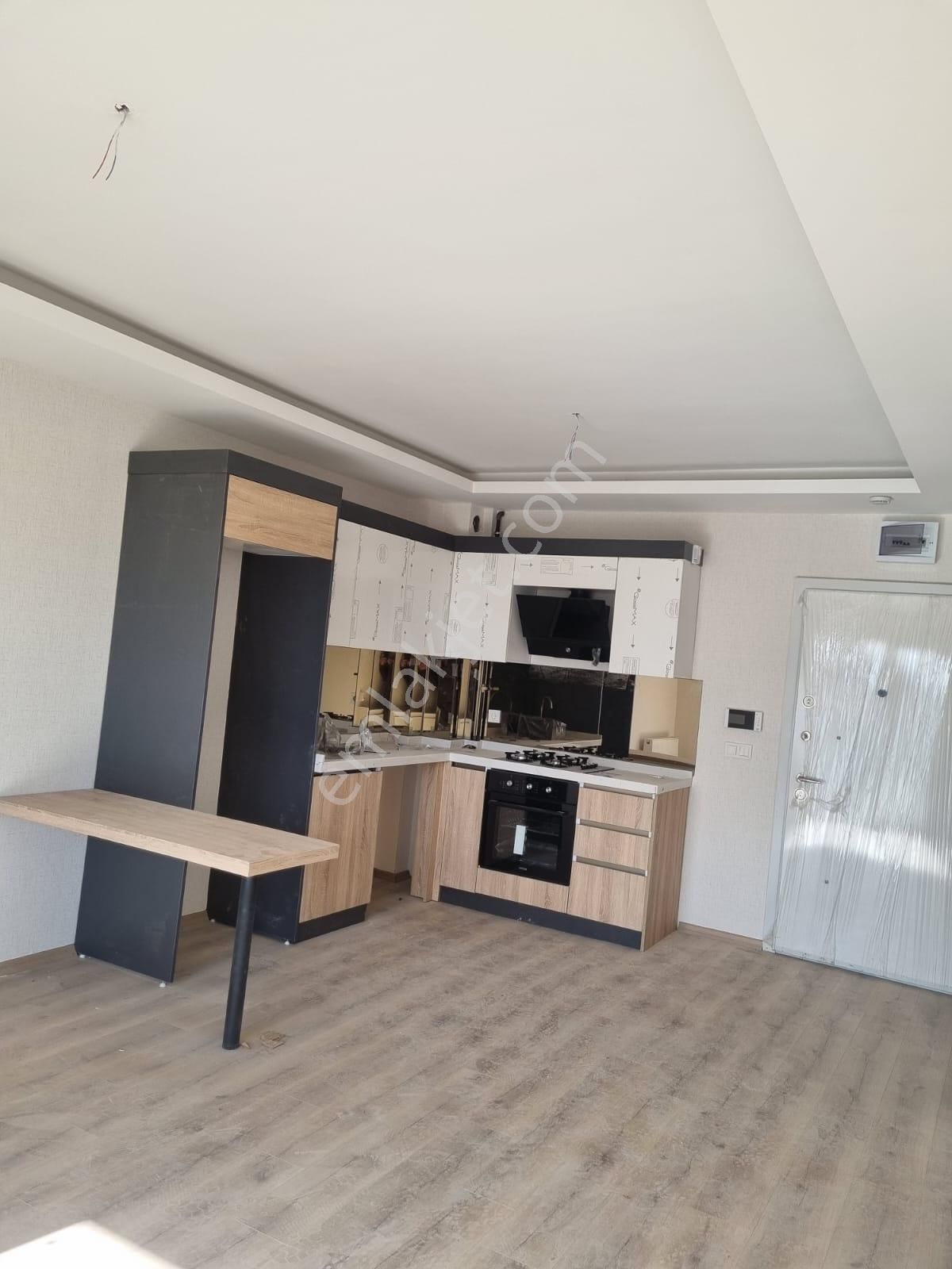 Çubukta Platin Loft Projesinde Üni.yakın Satılık 1+1 Daire