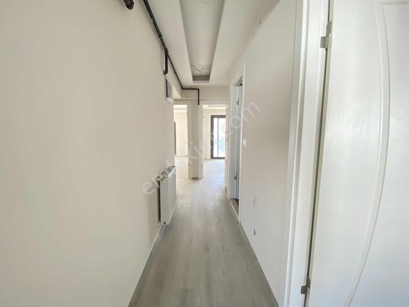 Akalın'dan İzmir Park Avm Yakını 2+1 Asansörlü Satılık Daire - Görsel 3