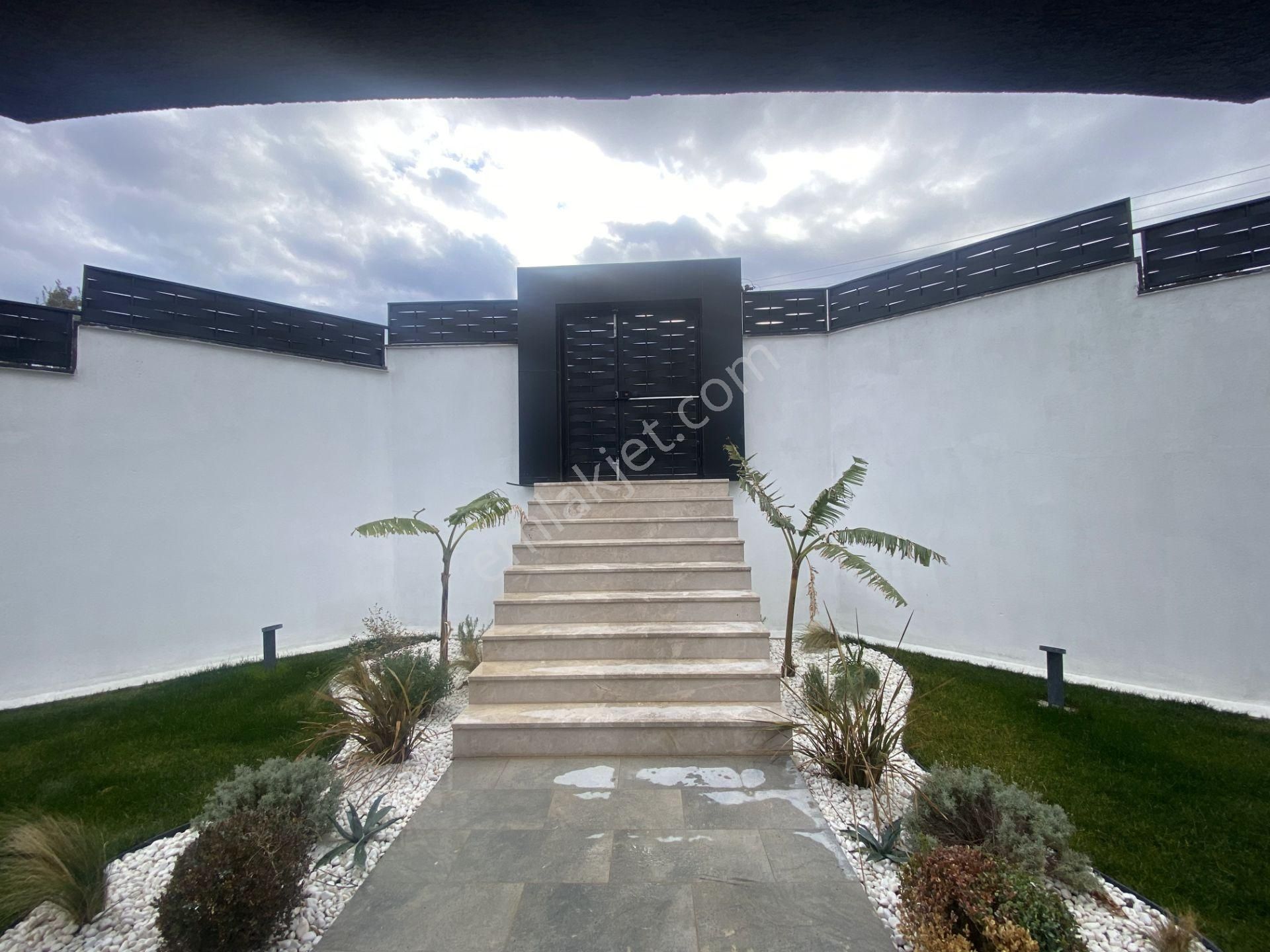 Balıkesir Burhaniye De Satılık Muhteşem Mustakil Villa - Görsel 30