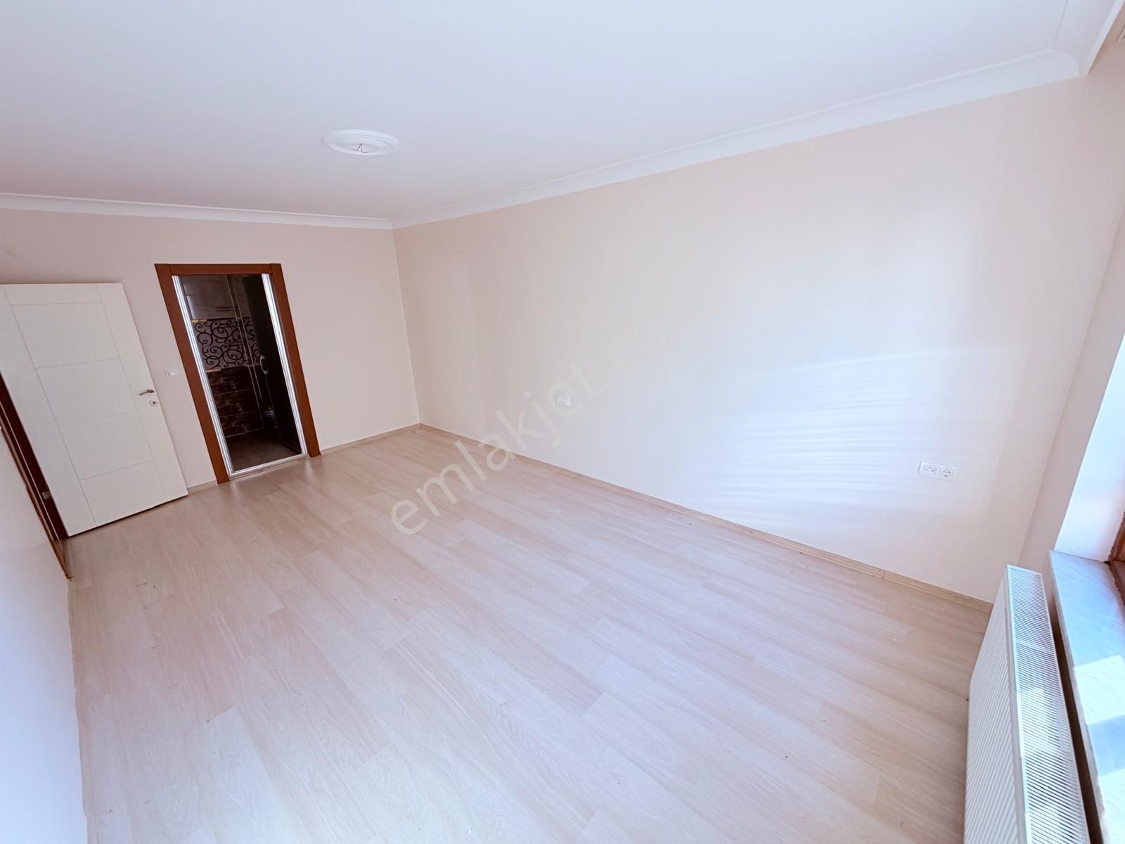 Demiröz'den Konum Harikası Katta Geniş 3+1 Güney-batı Kiralık Daire - Görsel 15
