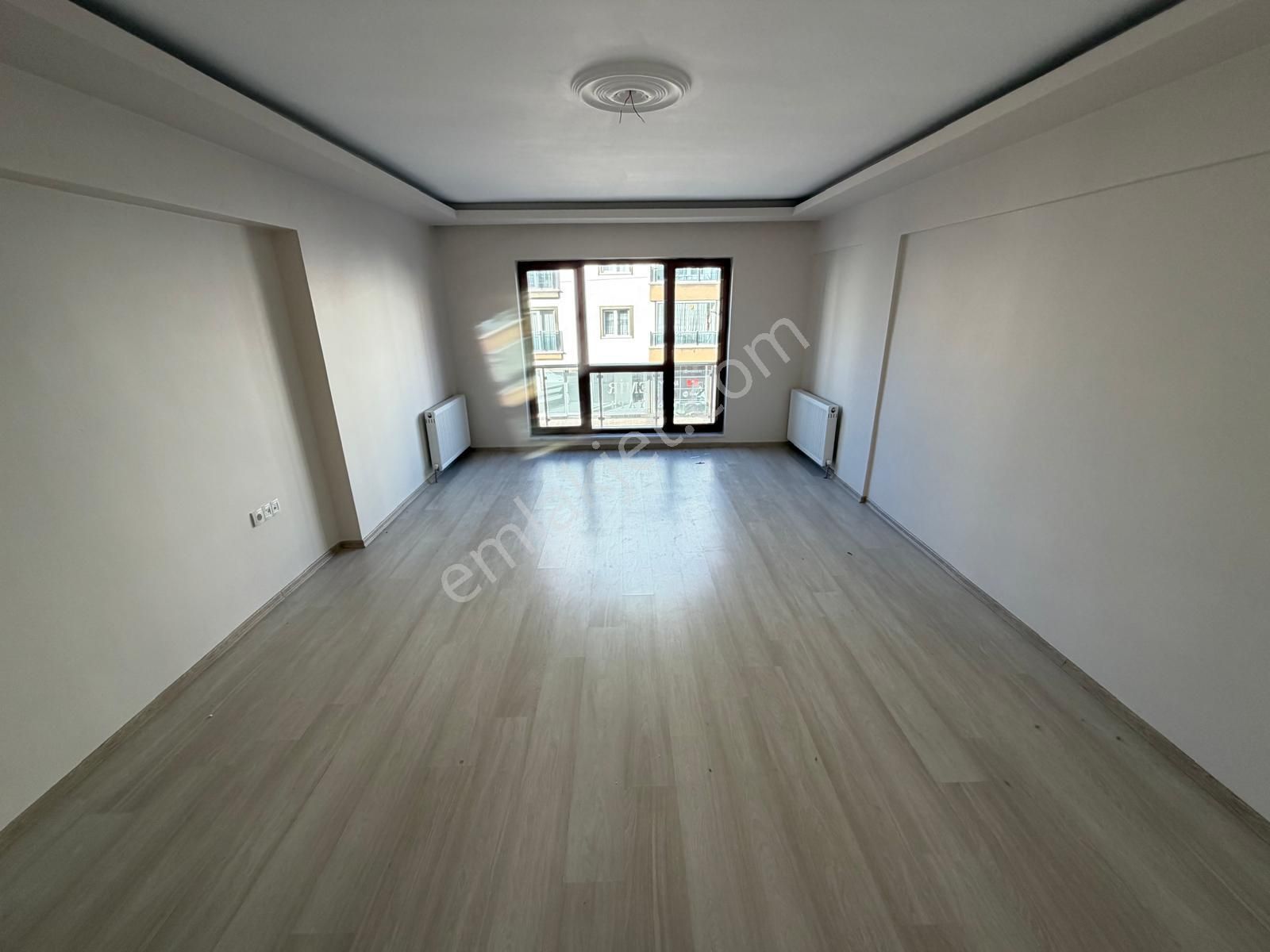 Demiröz'den Konum Harikası Katta Geniş 3+1 Güney-batı Kiralık Daire - Görsel 24