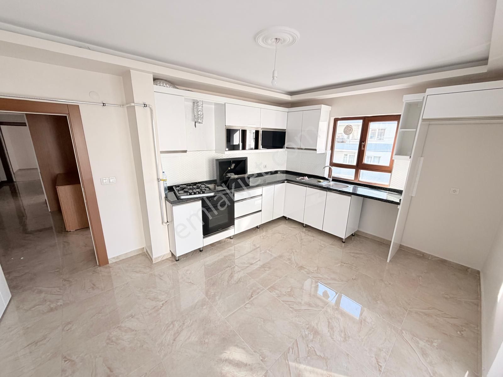Demiröz'den Konum Harikası Katta Geniş 3+1 Güney-batı Kiralık Daire - Görsel 25