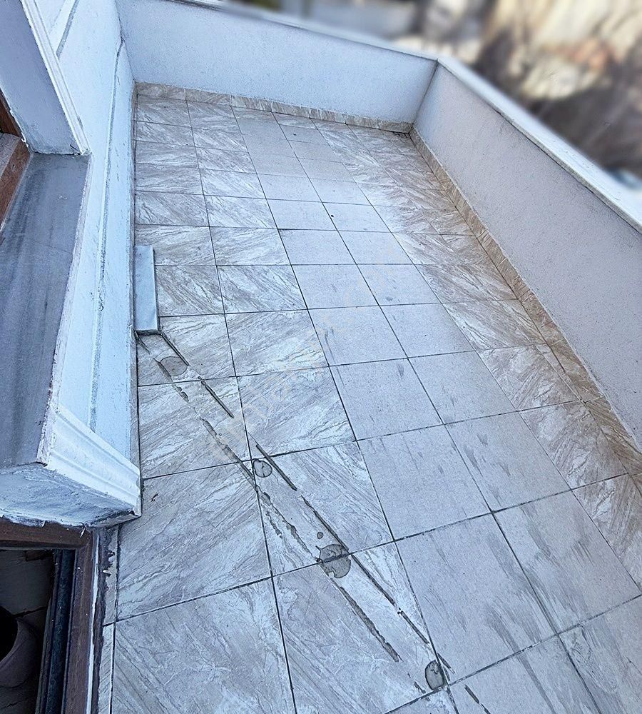 Metin Yapı'dan Cadde Üzeri Teraslı İskanlı Kombili Satılık 2+1!! - Görsel 5