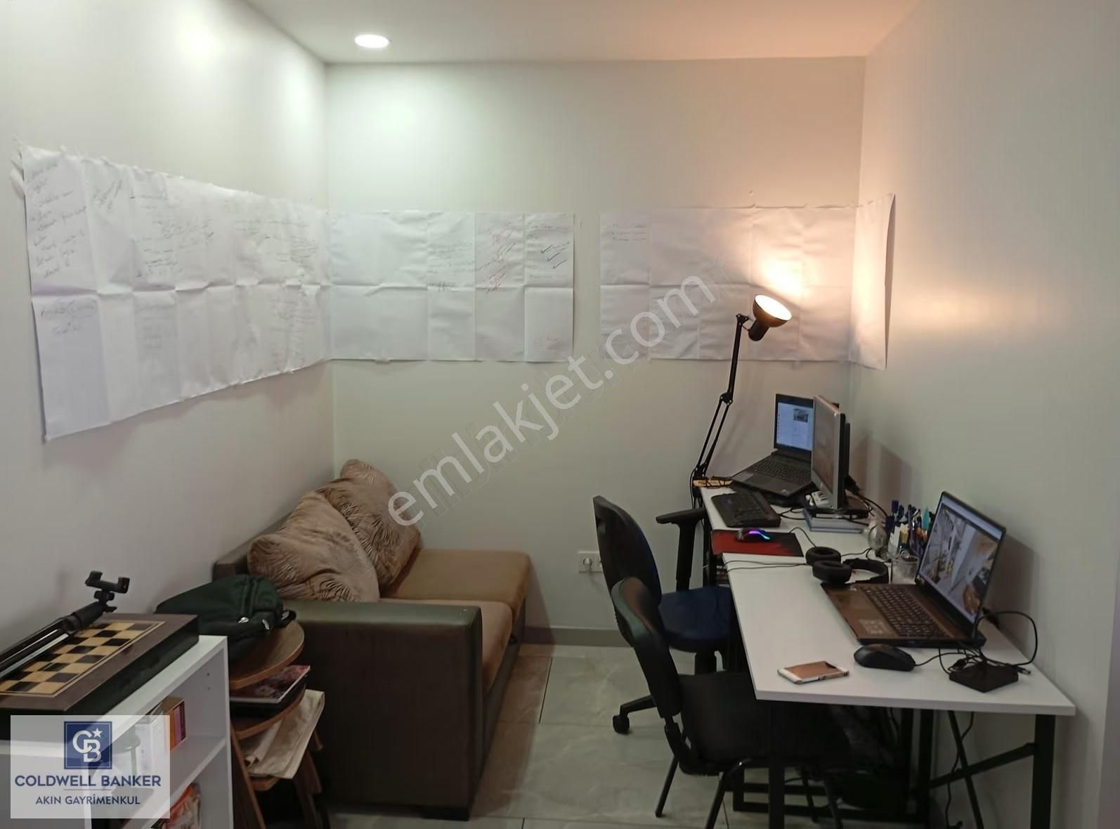 Metroya 100 Mt. Mesafede Arakat 1+1 Yerden Isıtmalı Kiralık - Görsel 13