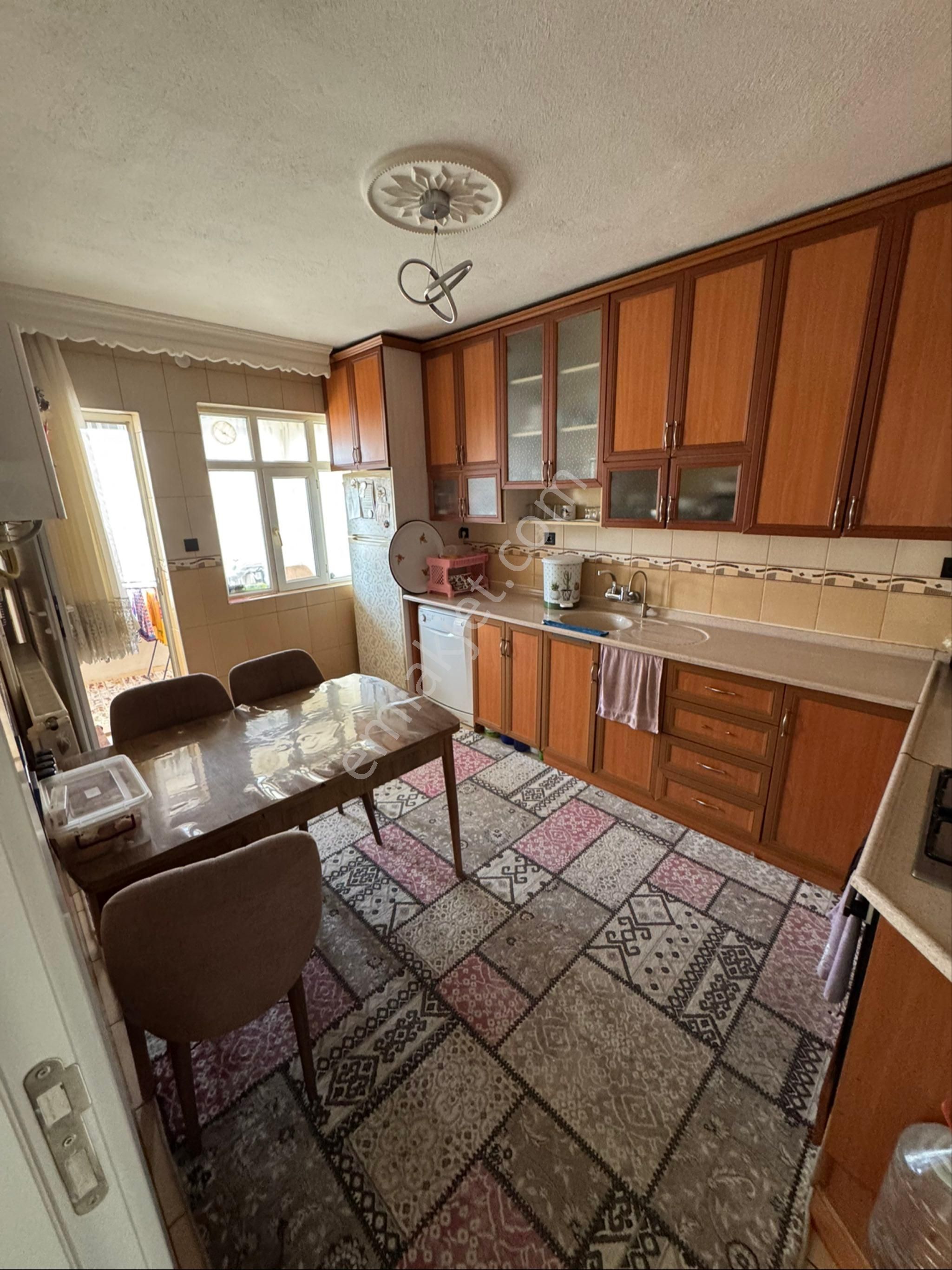 Karaaslan‘da 380 Metre² Arsa İçerisinde Tek Katlı 3 + 1 Müstakil Ev - Görsel 17