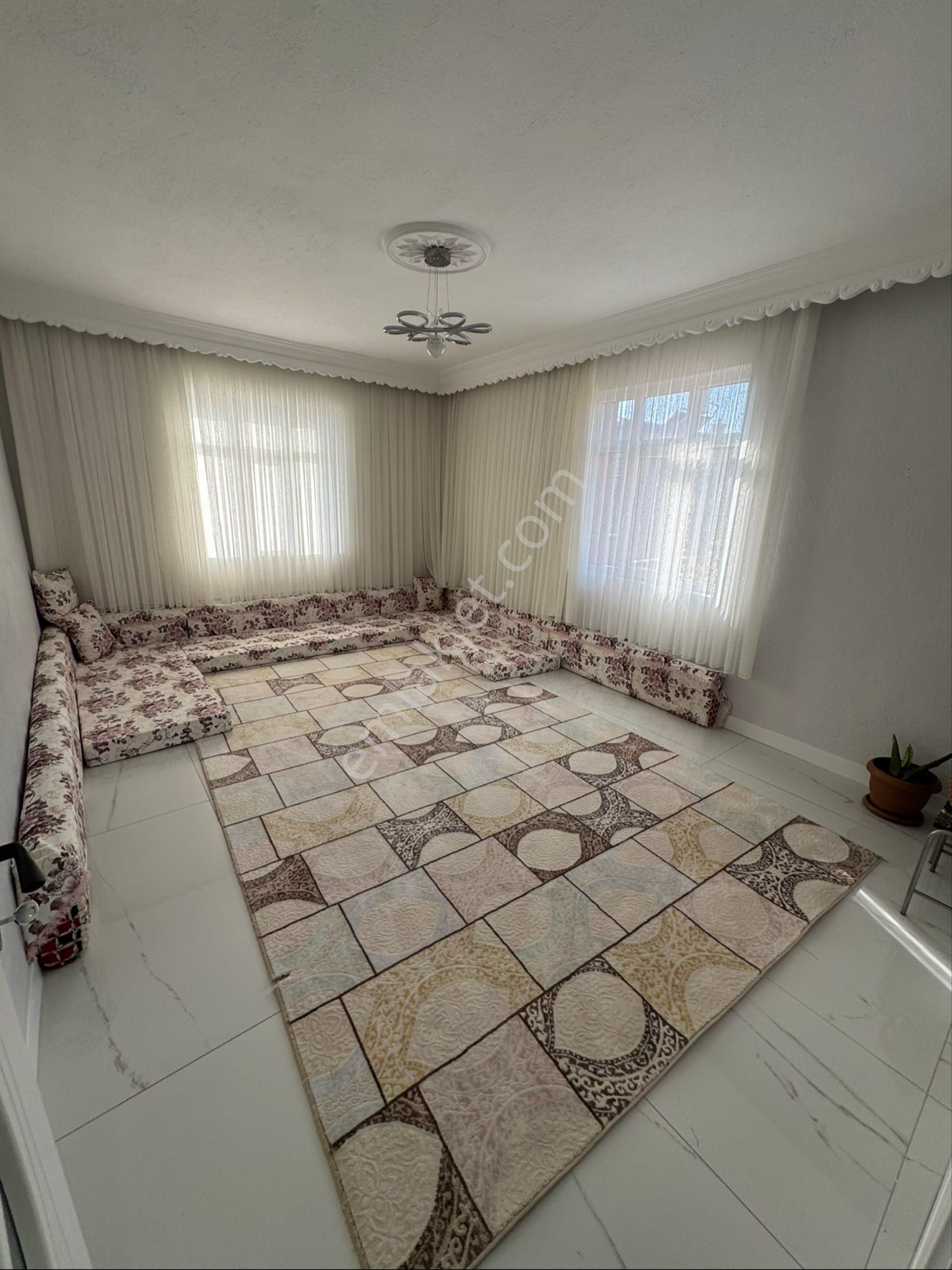 Karaaslan‘da 380 Metre² Arsa İçerisinde Tek Katlı 3 + 1 Müstakil Ev - Görsel 19