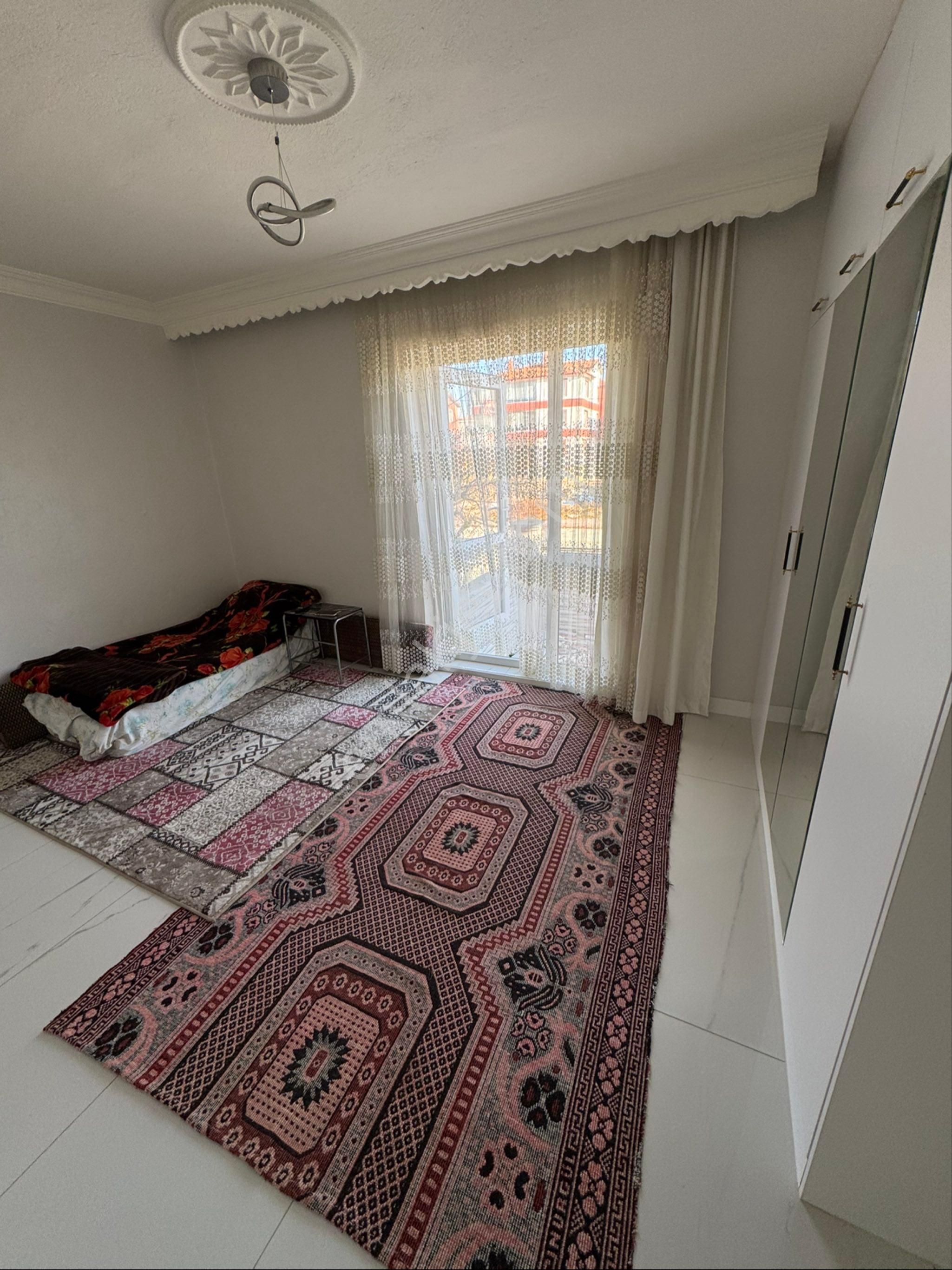 Karaaslan‘da 380 Metre² Arsa İçerisinde Tek Katlı 3 + 1 Müstakil Ev - Görsel 13