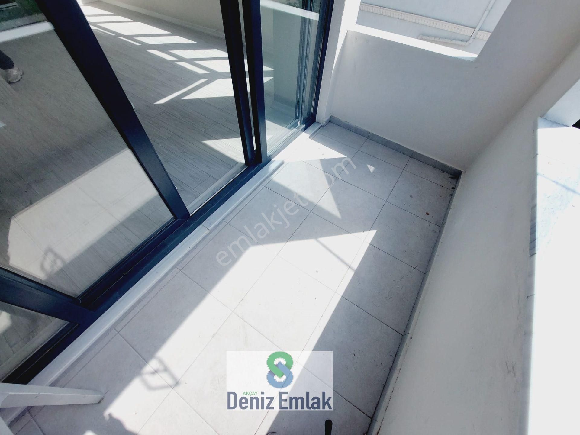 Denizden Akçay Sarıkızda Arakat Öncephe Masrafsız Satılık 2+1 Daire. - Görsel 6