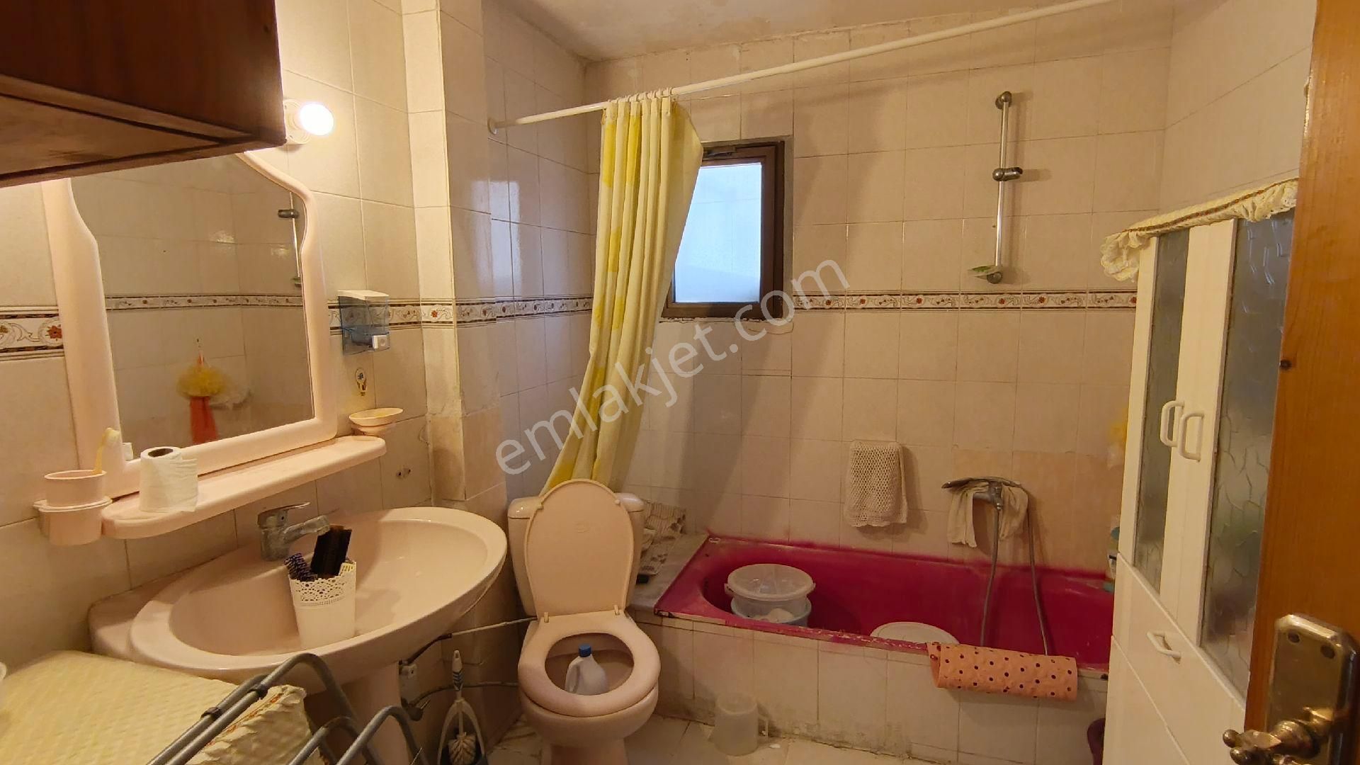 Satılık Denize Yürüme Mesafesinde Bahçeli 5+1 Yazlık - Görsel 22