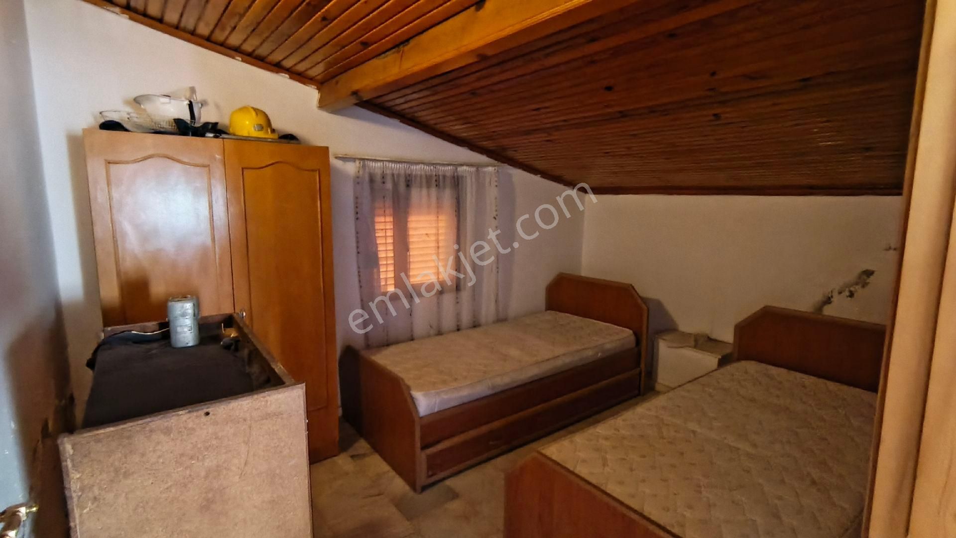 Satılık Denize Yürüme Mesafesinde Bahçeli 5+1 Yazlık - Görsel 26