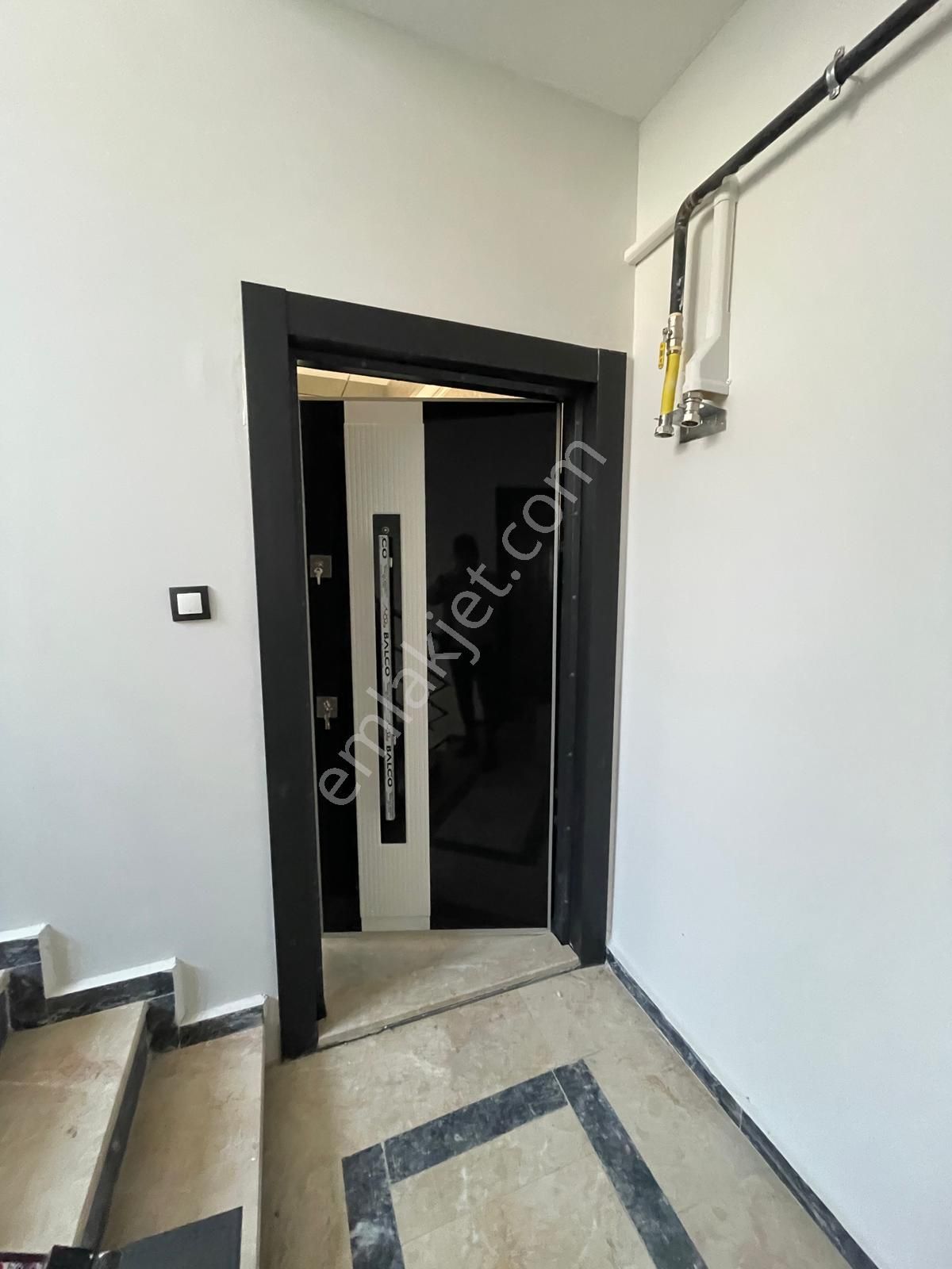 Afyon Üçok Emlaktan Mareşal F Çakmak Mah Satılık Sıfır Ultra Lüx 2+1 Daireler - Görsel 9