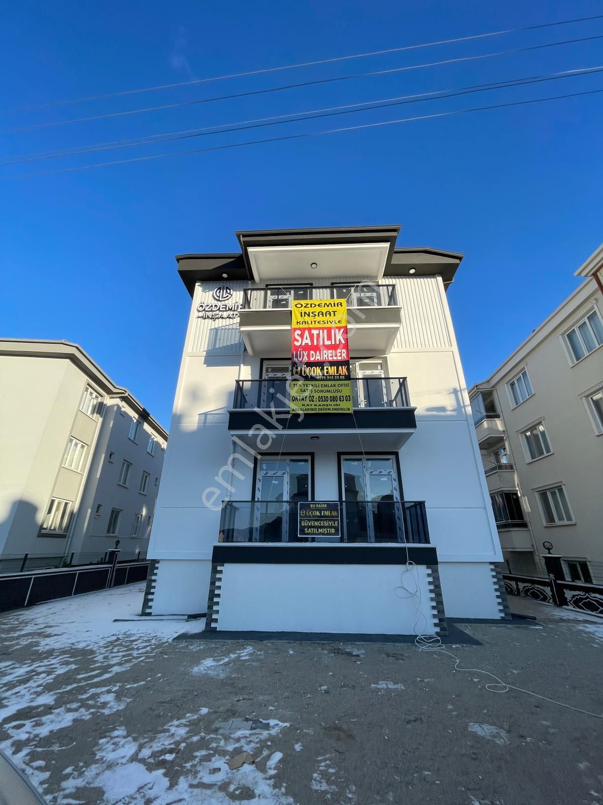 Afyon Üçok Emlaktan Mareşal F Çakmak Mah Satılık Sıfır Ultra Lüx 2+1 Daireler - Görsel 3