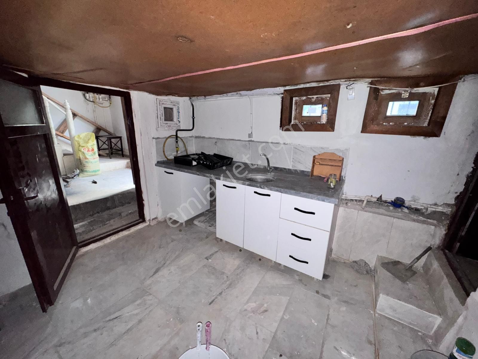 Afyon Prestij Gayrimenkulden Taci Ahmet Mahallesinde Satılık Müstakil Ev - Görsel 7