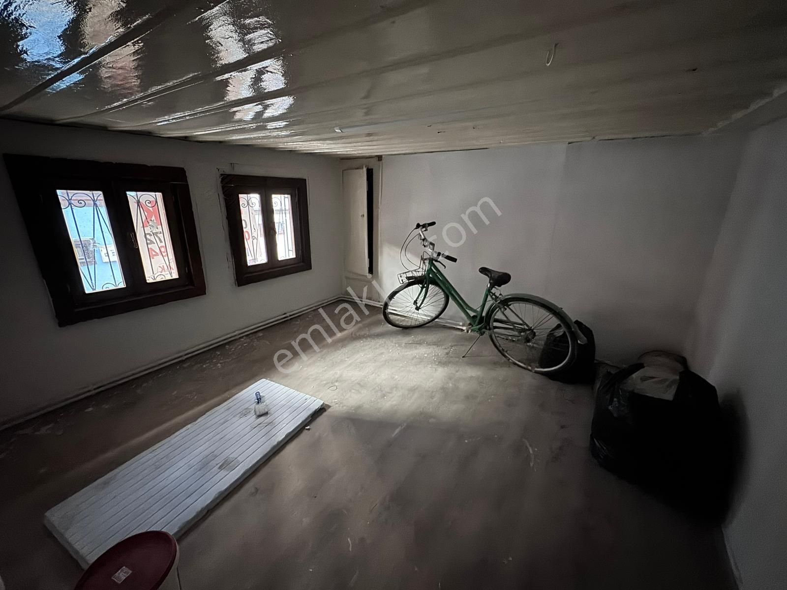 Afyon Prestij Gayrimenkulden Taci Ahmet Mahallesinde Satılık Müstakil Ev - Görsel 4