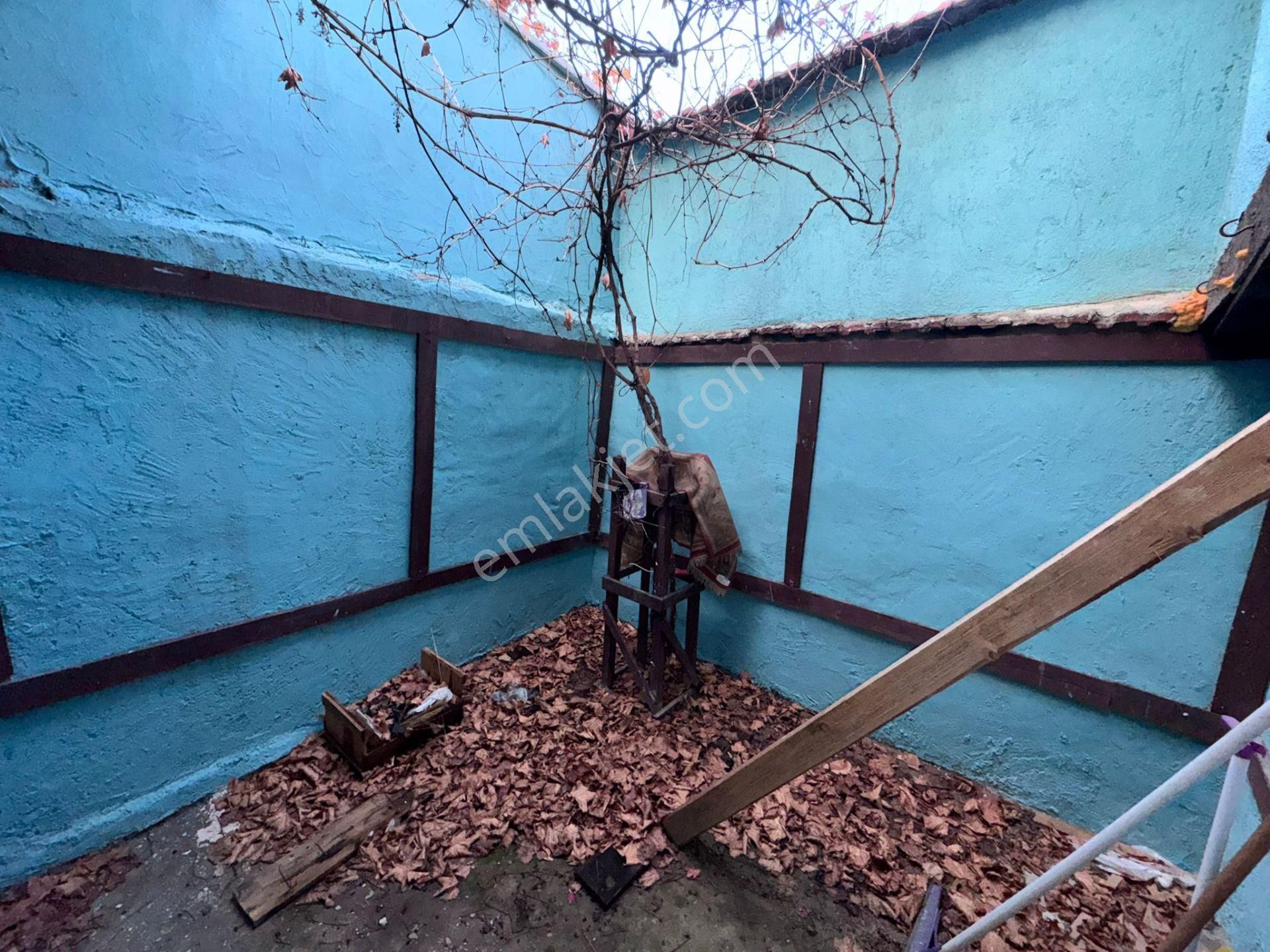 Afyon Prestij Gayrimenkulden Taci Ahmet Mahallesinde Satılık Müstakil Ev - Görsel 8