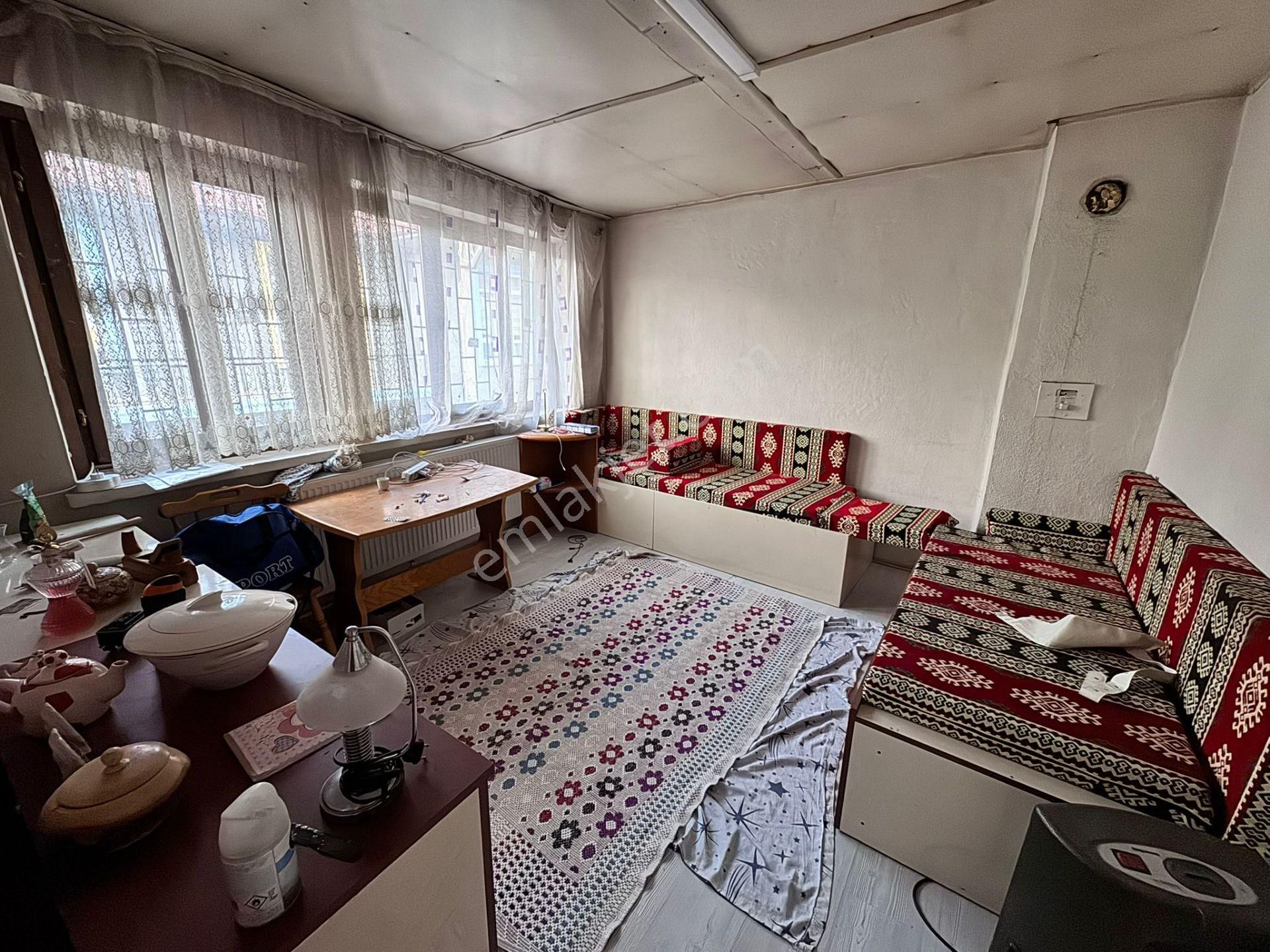 Afyon Prestij Gayrimenkulden Taci Ahmet Mahallesinde Satılık Müstakil Ev - Görsel 2