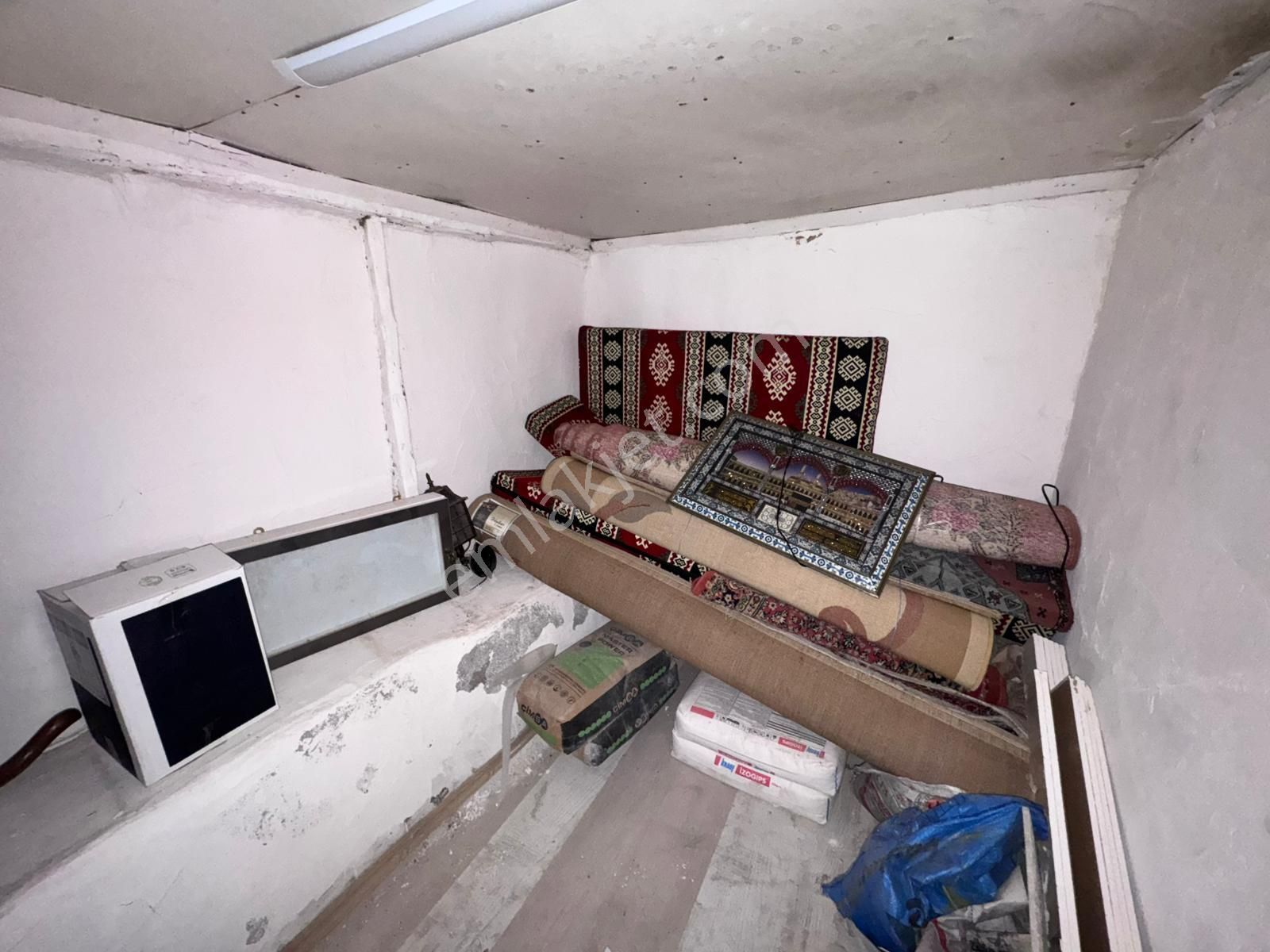 Afyon Prestij Gayrimenkulden Taci Ahmet Mahallesinde Satılık Müstakil Ev - Görsel 3