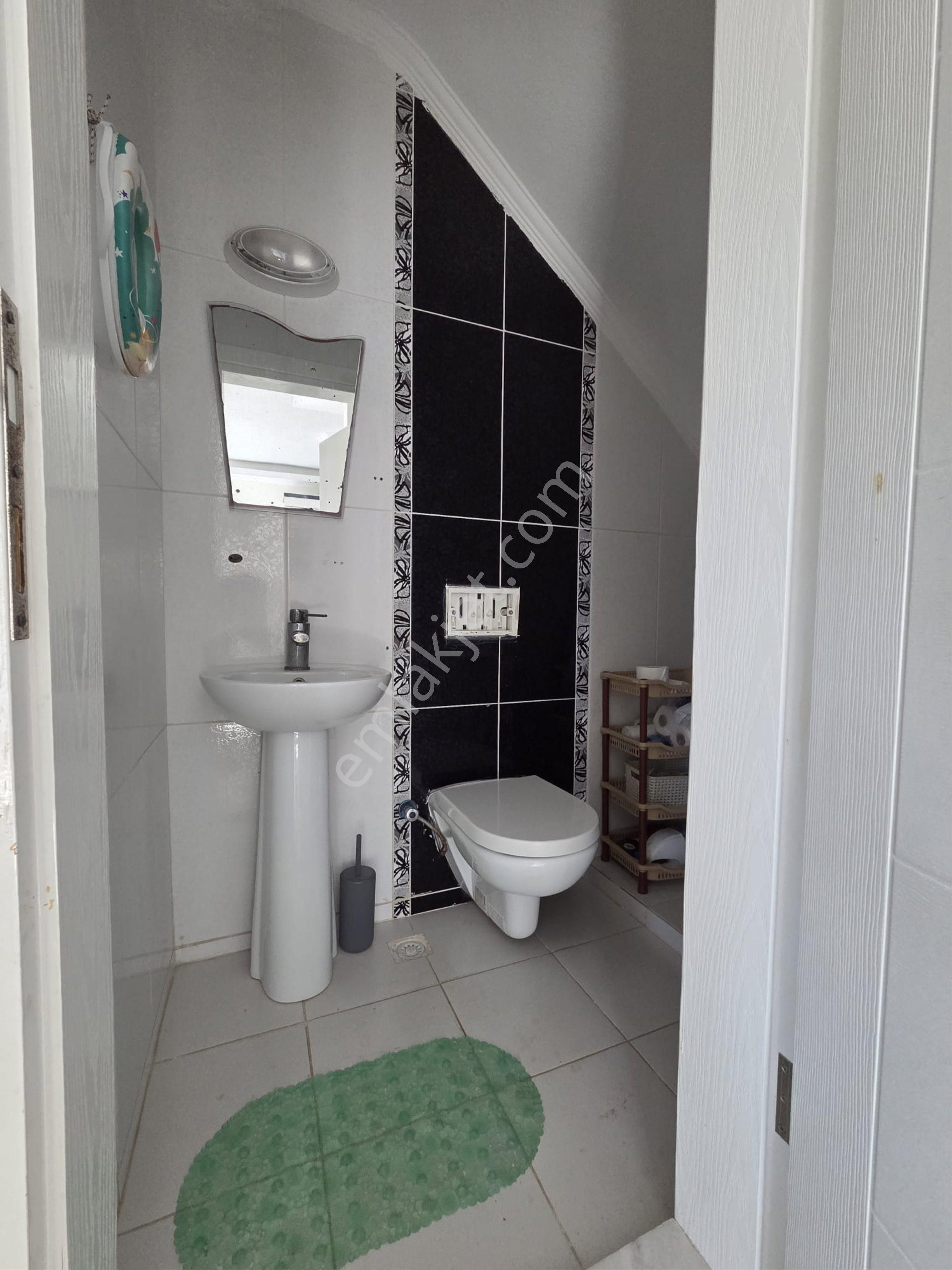 Efeler’de Köşe Konum, 4+1, Havuzlu Eşyalı Villa - Görsel 27