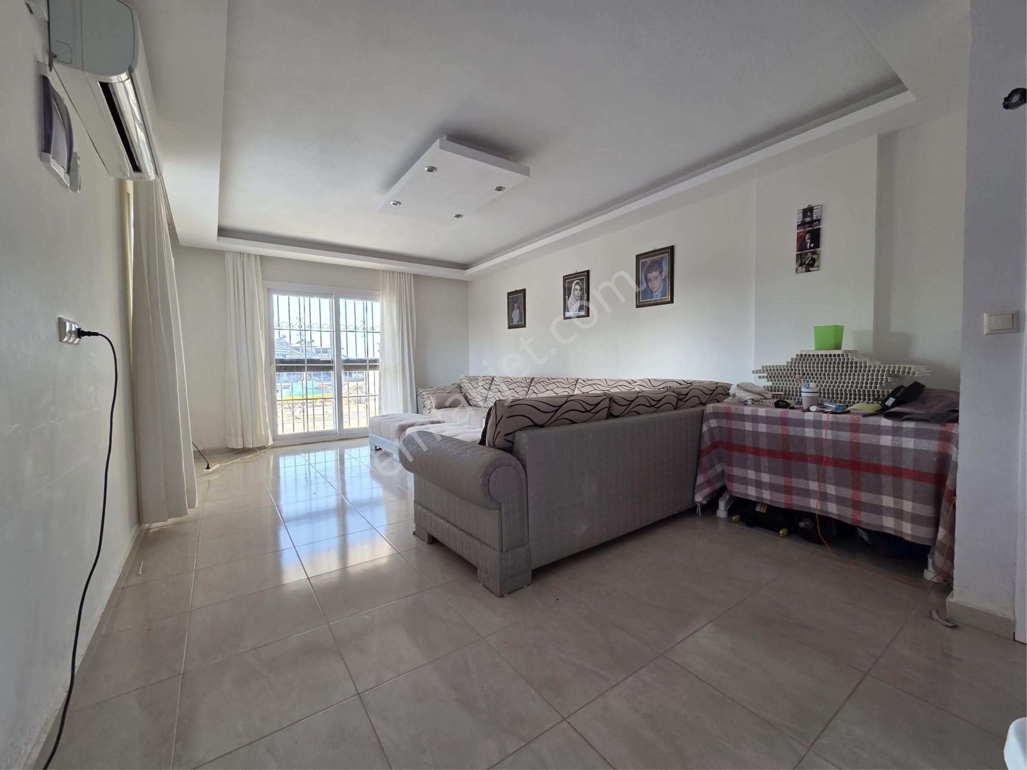 Efeler’de Köşe Konum, 4+1, Havuzlu Eşyalı Villa - Görsel 18