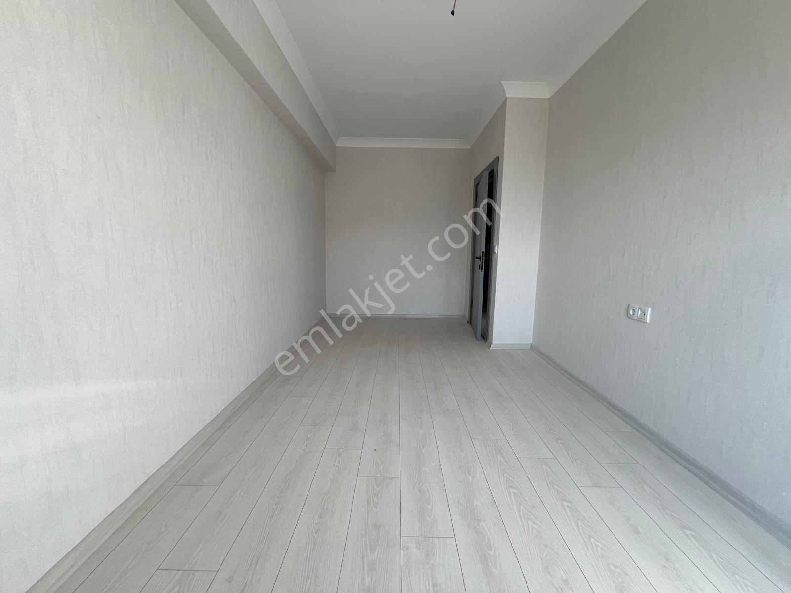 Kariyerden Karargah Tepede 2+1 Lüks Sıfır İskanlı Daire - Görsel 11