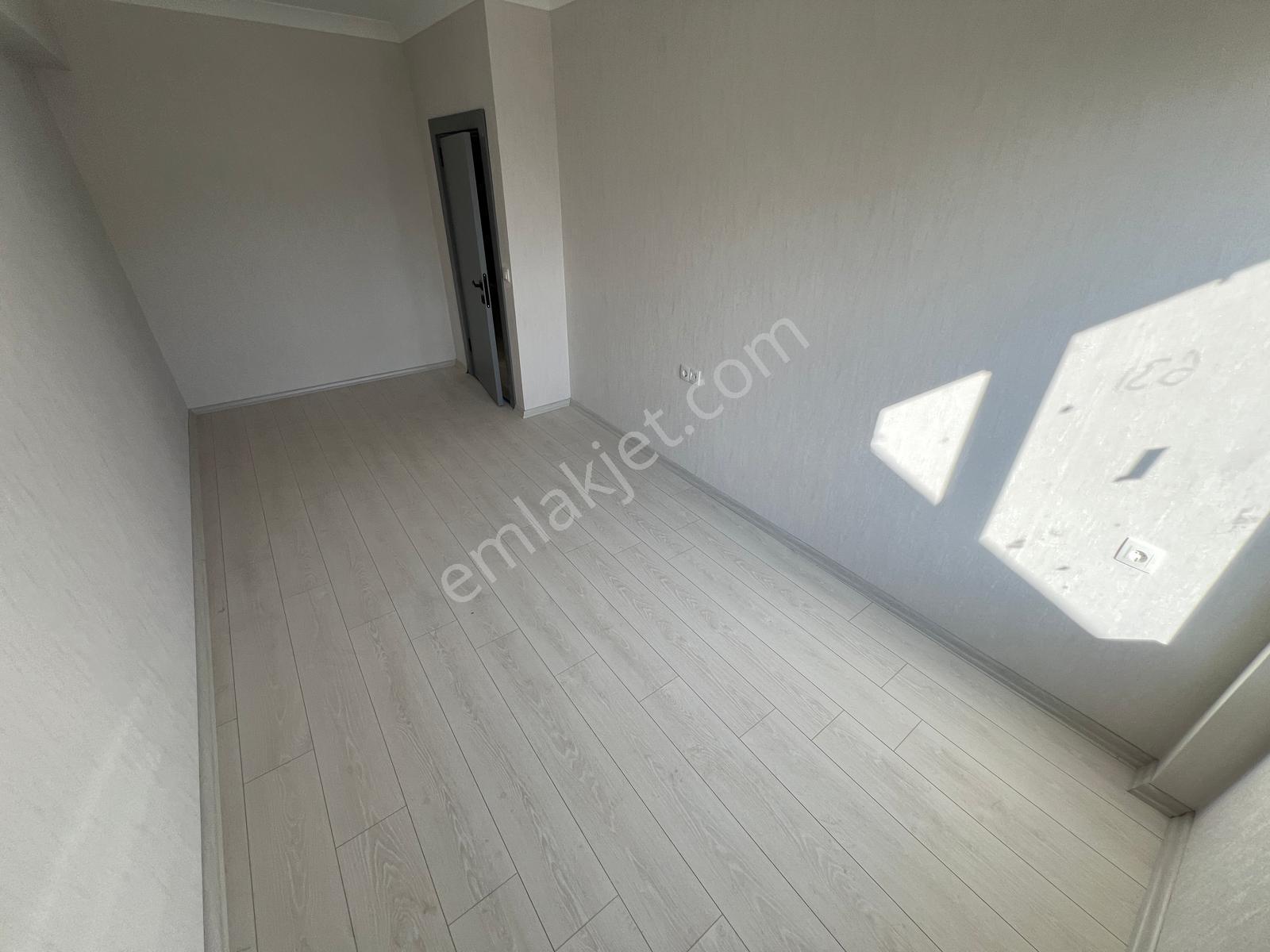 Kariyerden Karargah Tepede 2+1 Lüks Sıfır İskanlı Daire - Görsel 16