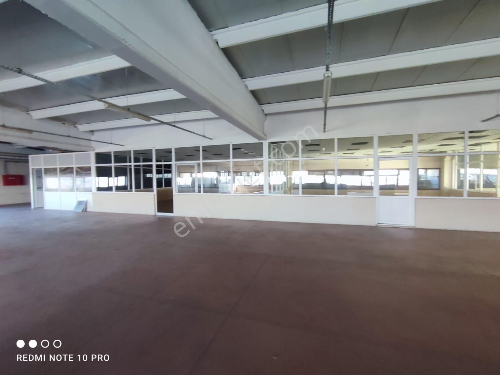 Qzen'den Pancar Osb'de 3990 M2 Arsada 3000 M2 Kiralık Fabrika - Görsel 31