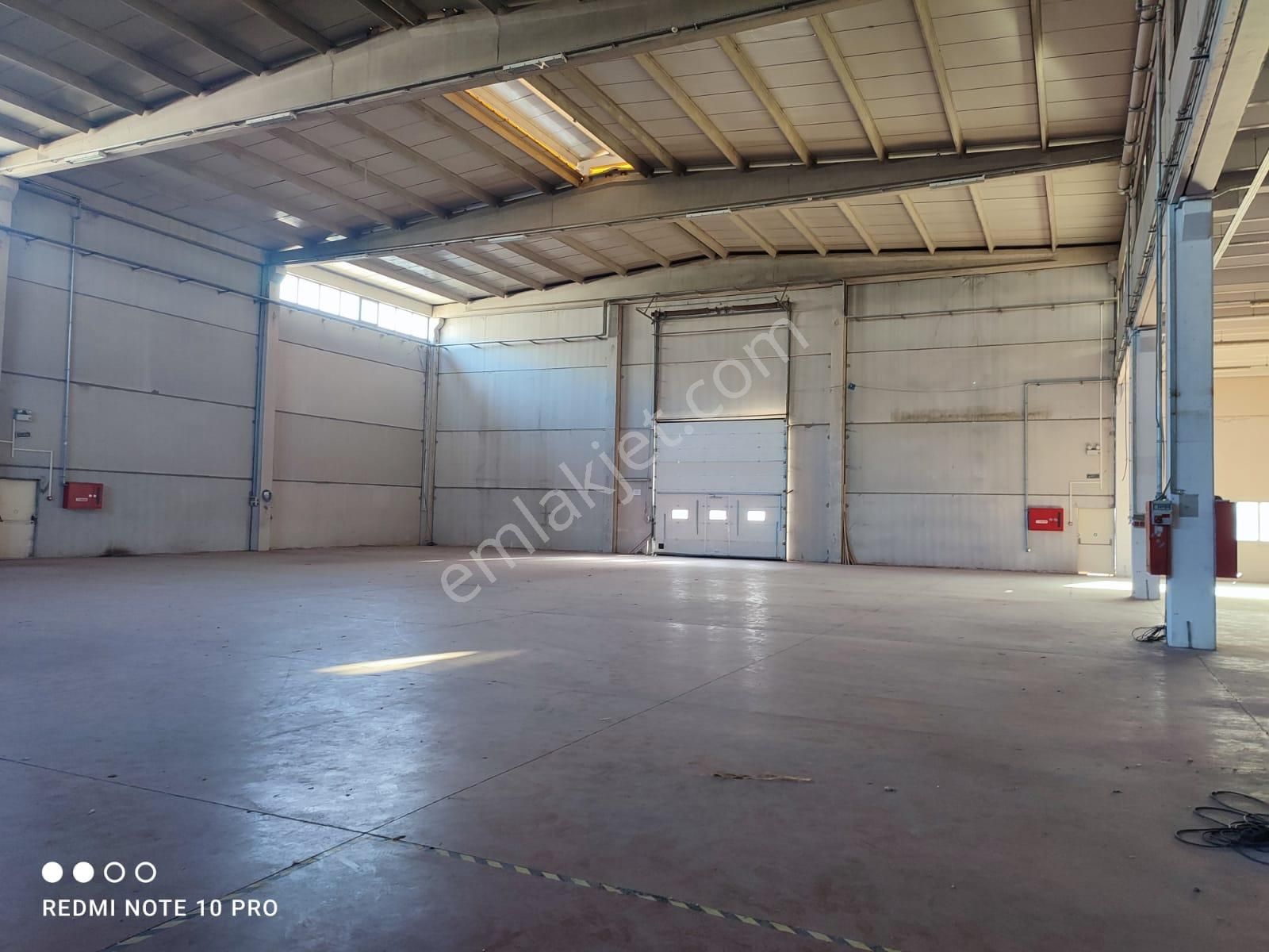 Qzen'den Pancar Osb'de 3990 M2 Arsada 3000 M2 Kiralık Fabrika - Görsel 33