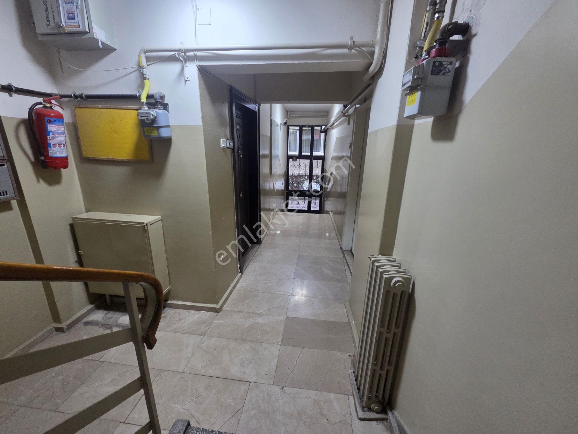 Heykel Merkezde Kiralık 2,5+1 Daire - Görsel 5