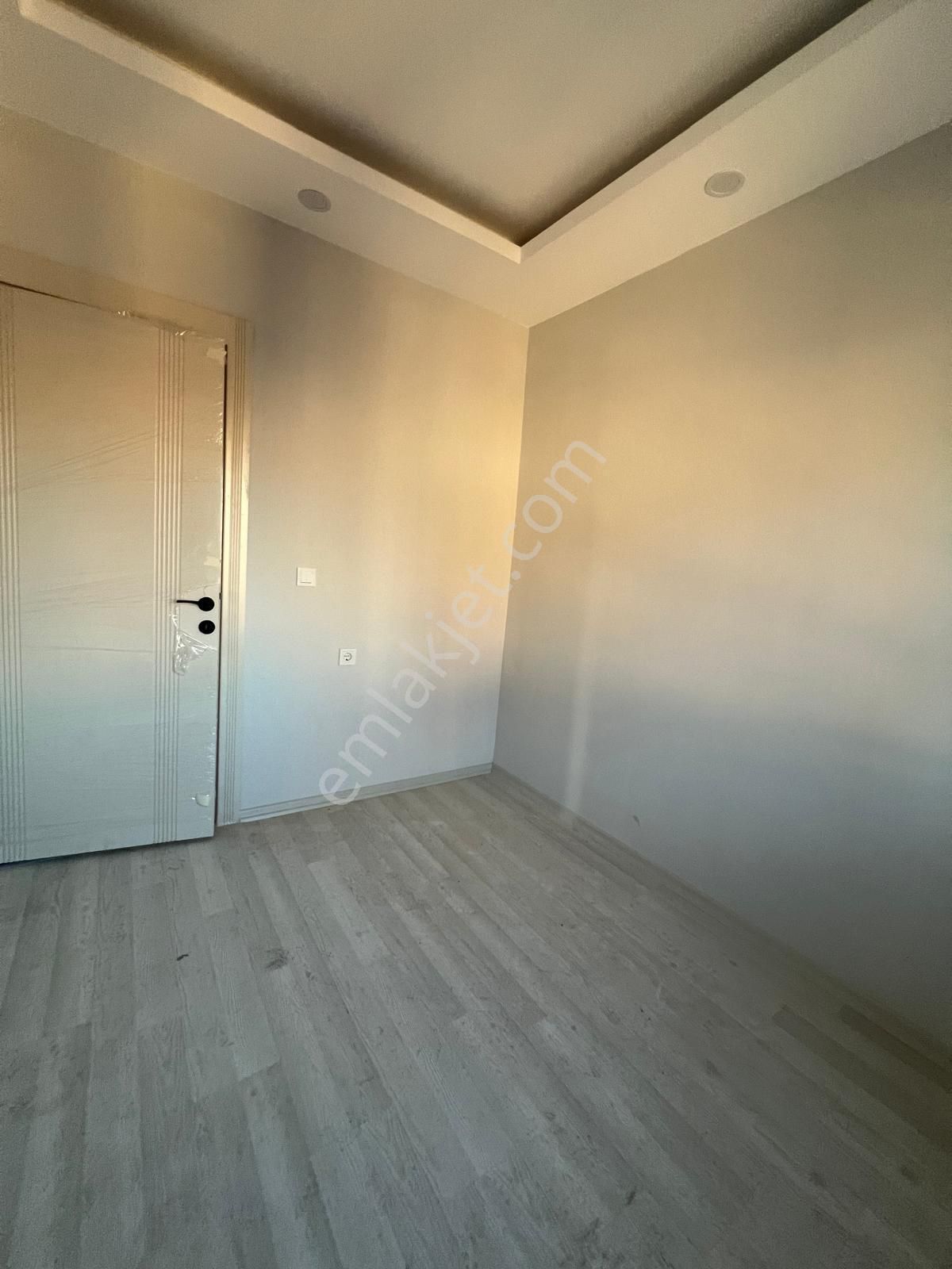 Ayyanoğlunda Tranvaya 300mt Sıfır 2+1 Daire - Görsel 9