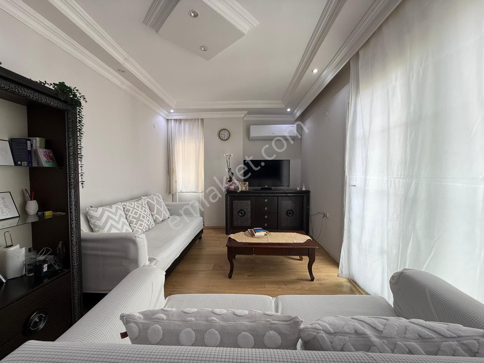 Didim Merkez De Satılık 2+1 Eşyalı, Asansörlü,ön Cephe Daire - Görsel 3