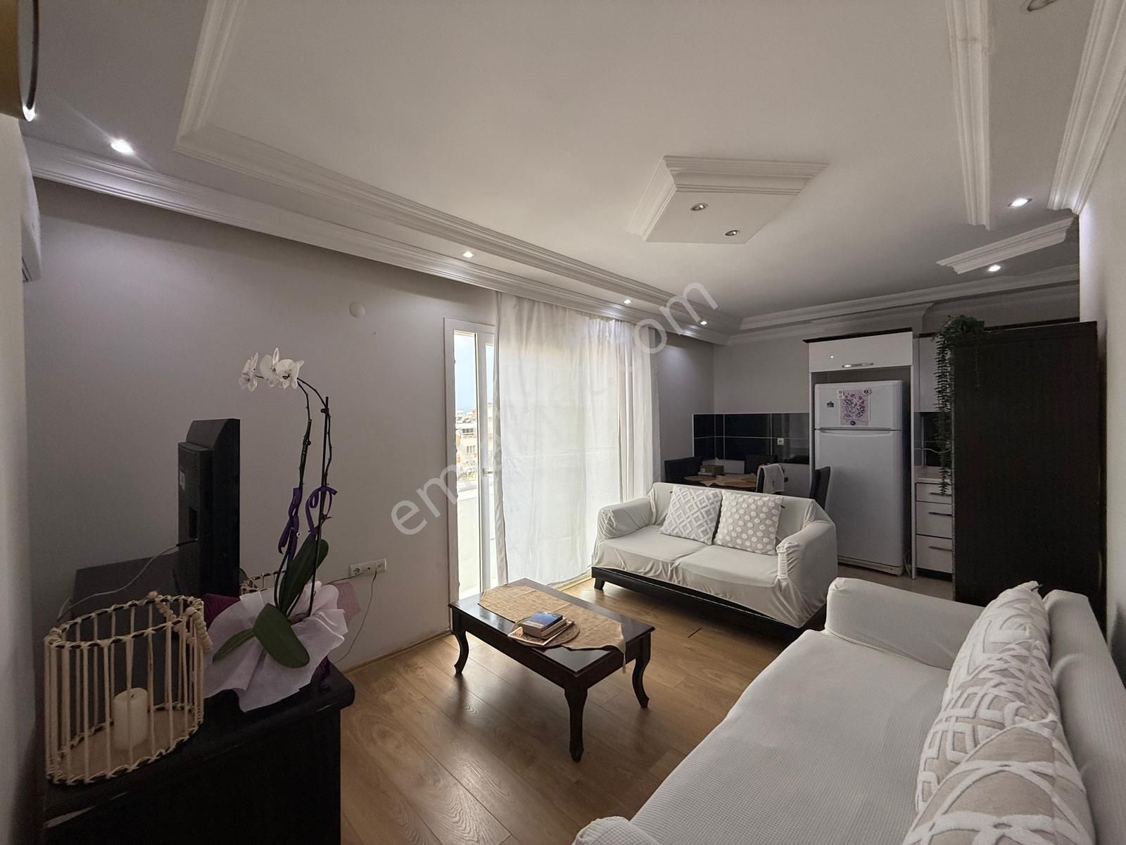 Didim Merkez De Satılık 2+1 Eşyalı, Asansörlü,ön Cephe Daire - Görsel 2