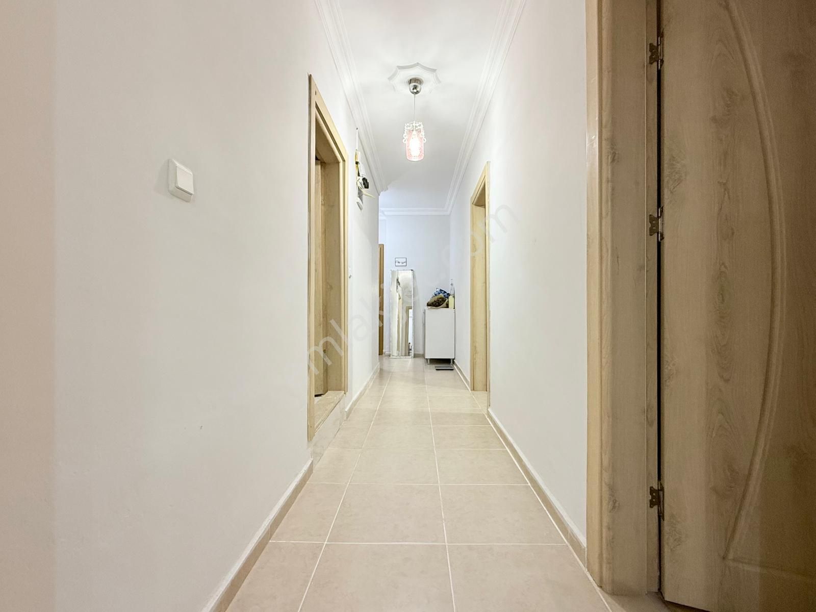 Didim Merkez De Satılık 2+1 Eşyalı, Asansörlü,ön Cephe Daire - Görsel 7