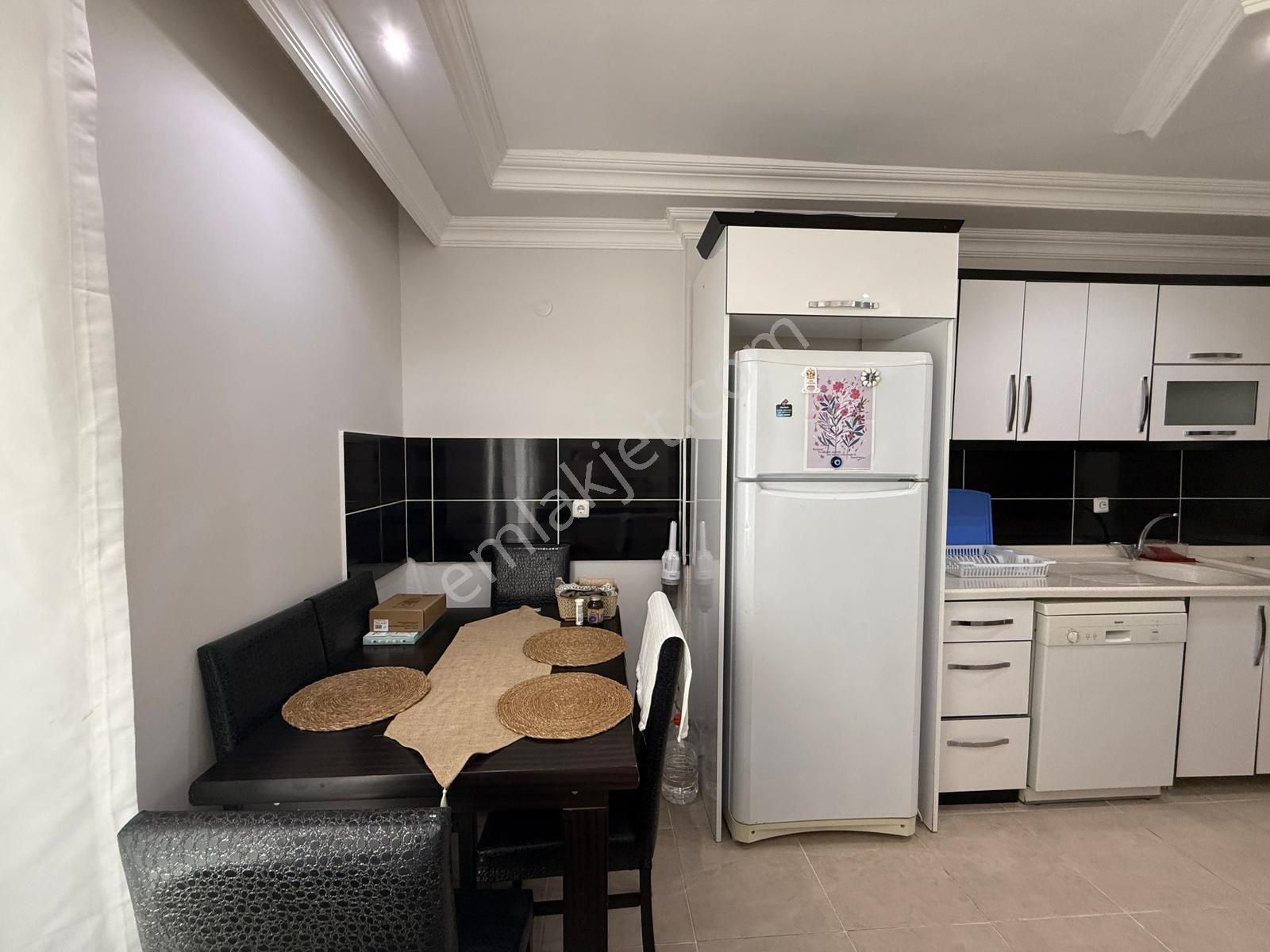 Didim Merkez De Satılık 2+1 Eşyalı, Asansörlü,ön Cephe Daire - Görsel 6