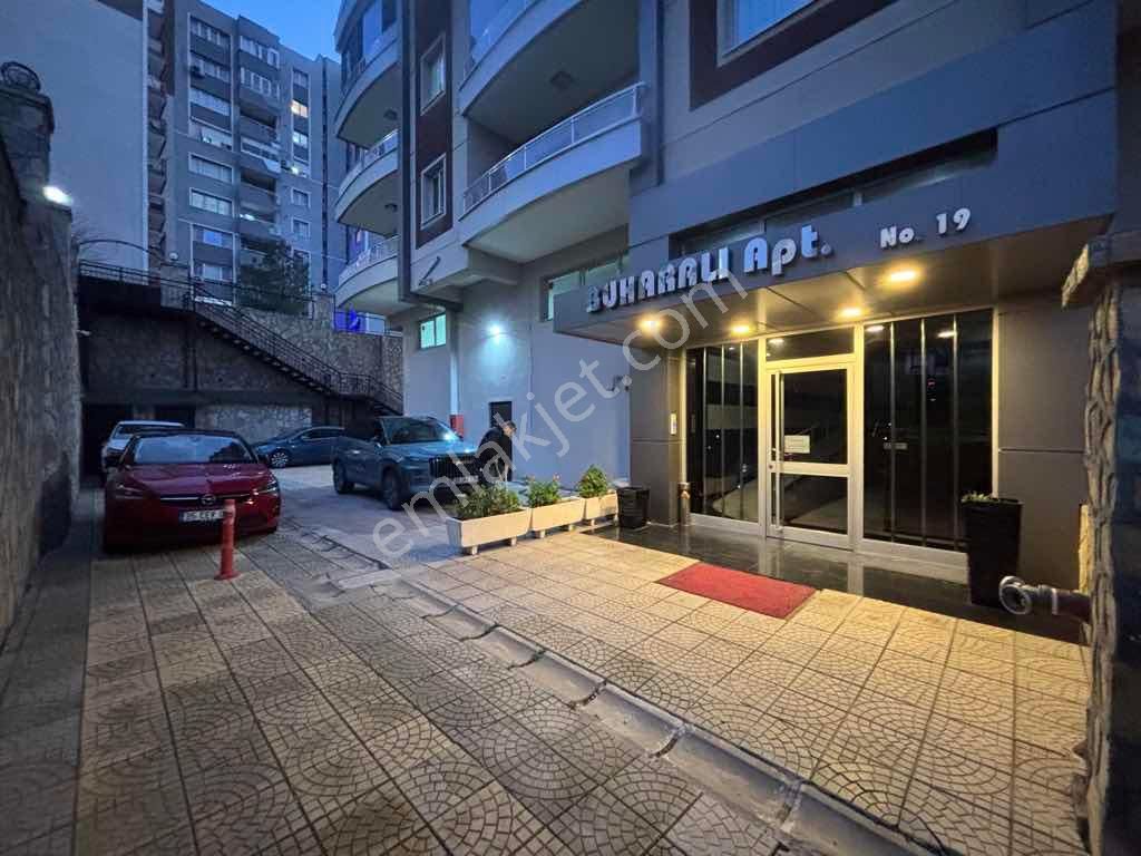 Re/max Target’tan Satılık Merkezi Lokasyonda Lüks 3+1 Daire - Görsel 31
