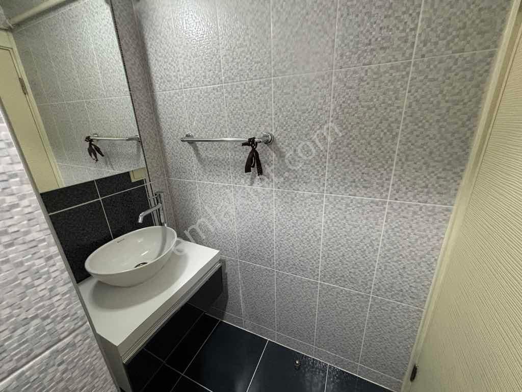 Re/max Target’tan Satılık Merkezi Lokasyonda Lüks 3+1 Daire - Görsel 26